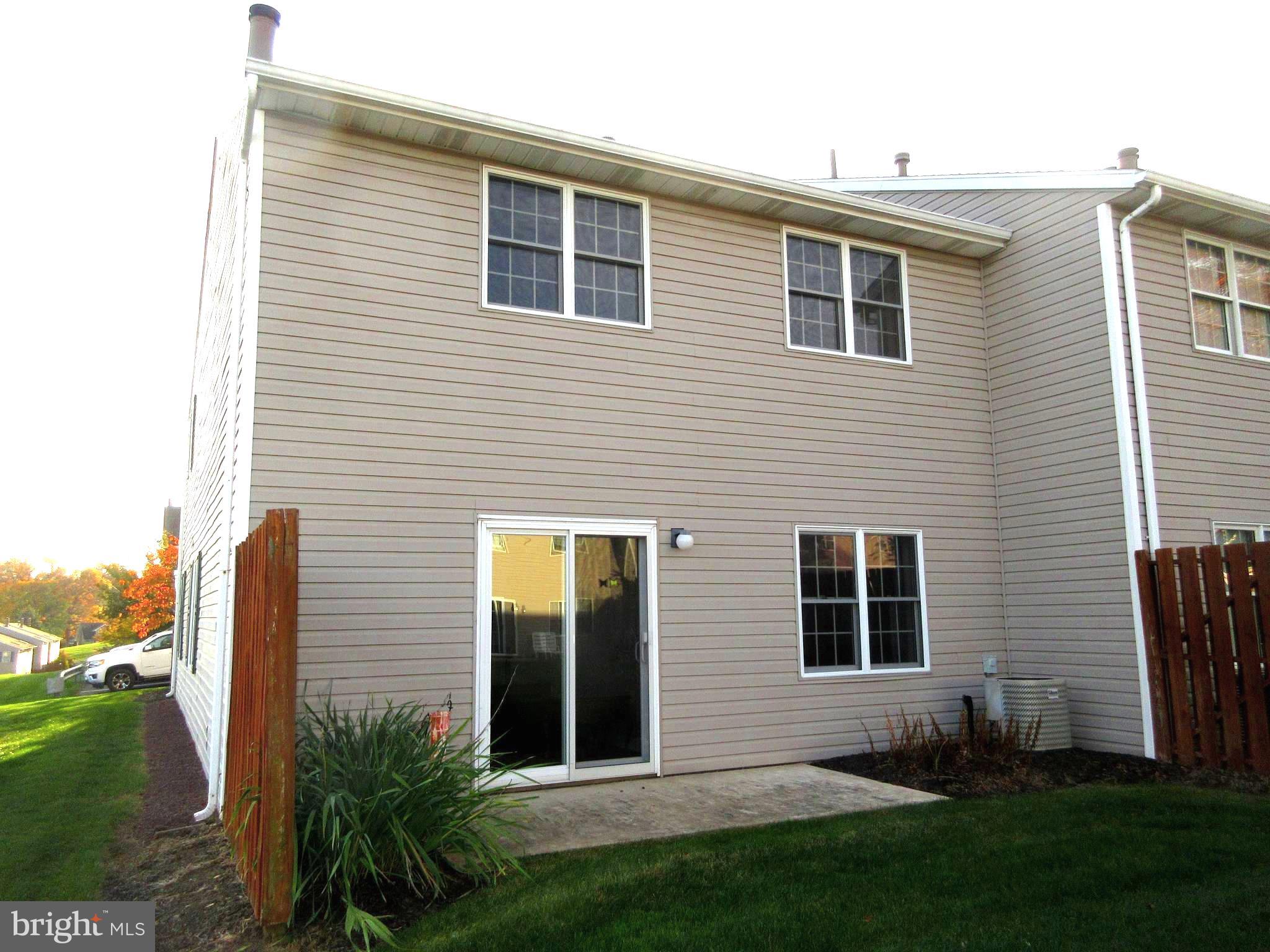 STONEGATE - Residential