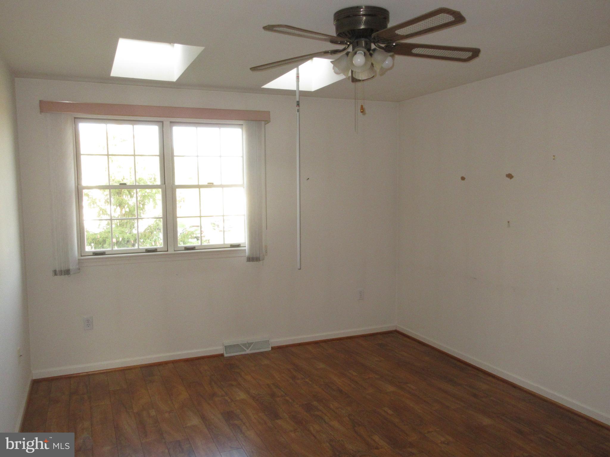 STONEGATE - Residential
