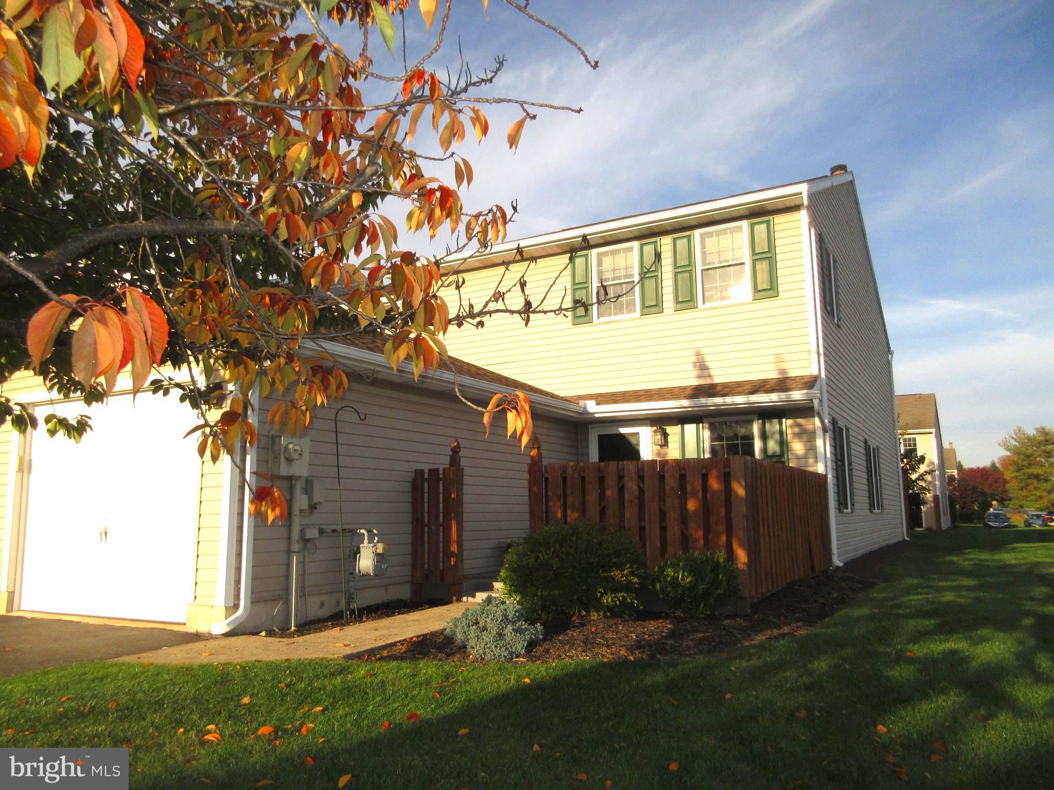 Spacious 3-4 bedroom condo located in West York School District.  This unit boasts newer laminate flooring, 1st floor bedroom & bath, main level laundry, living room w/fireplace and slider to patio, 1-car garage, central air and more.  This is an end unit and also has a small fenced private front deck area.  Enjoy a lifestyle where all your outside maintenance, lawn care & snow removal is done for you!!  Located close to shopping areas, athletic clubs, restaurants and major highways.  Don't let this unit pass you by.