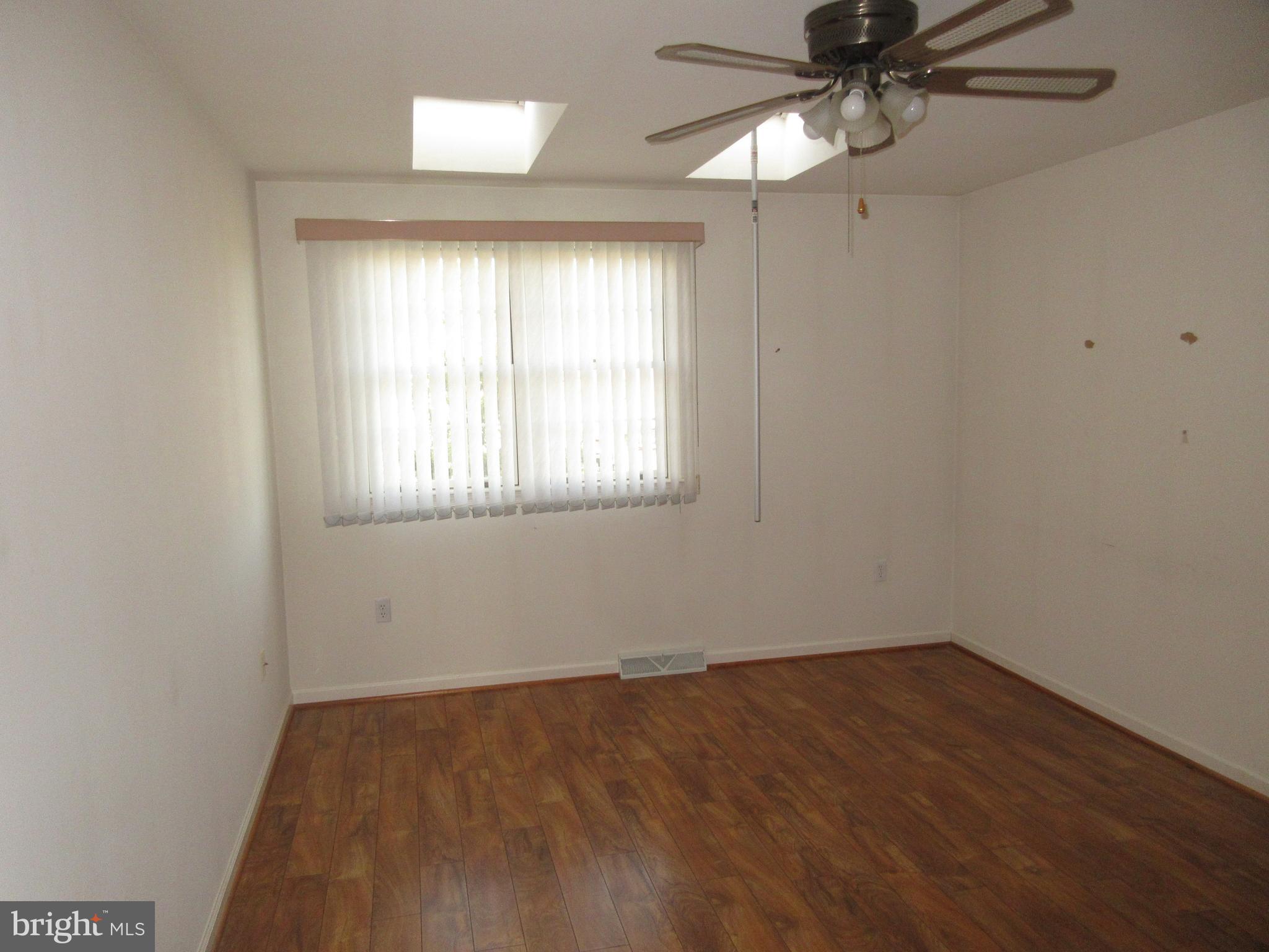 STONEGATE - Residential