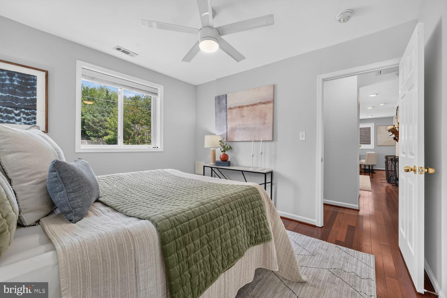 UNIVERSITY HILLS - Residential