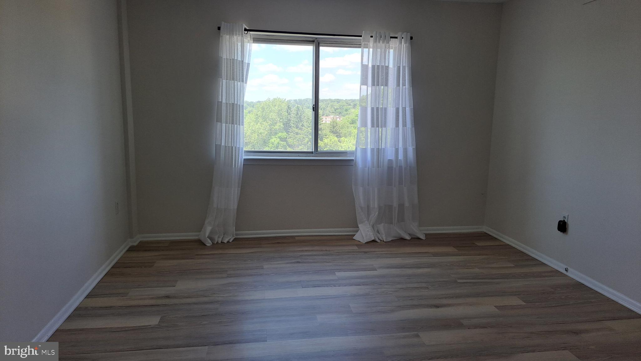 BEAVER HILL - Residential