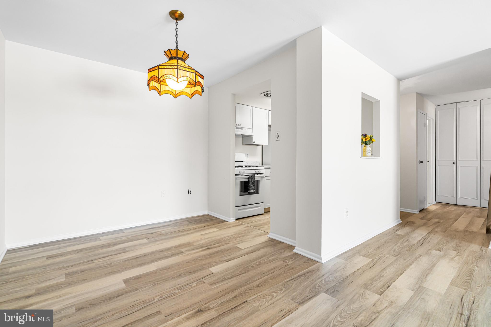 BEAVER HILL - Residential