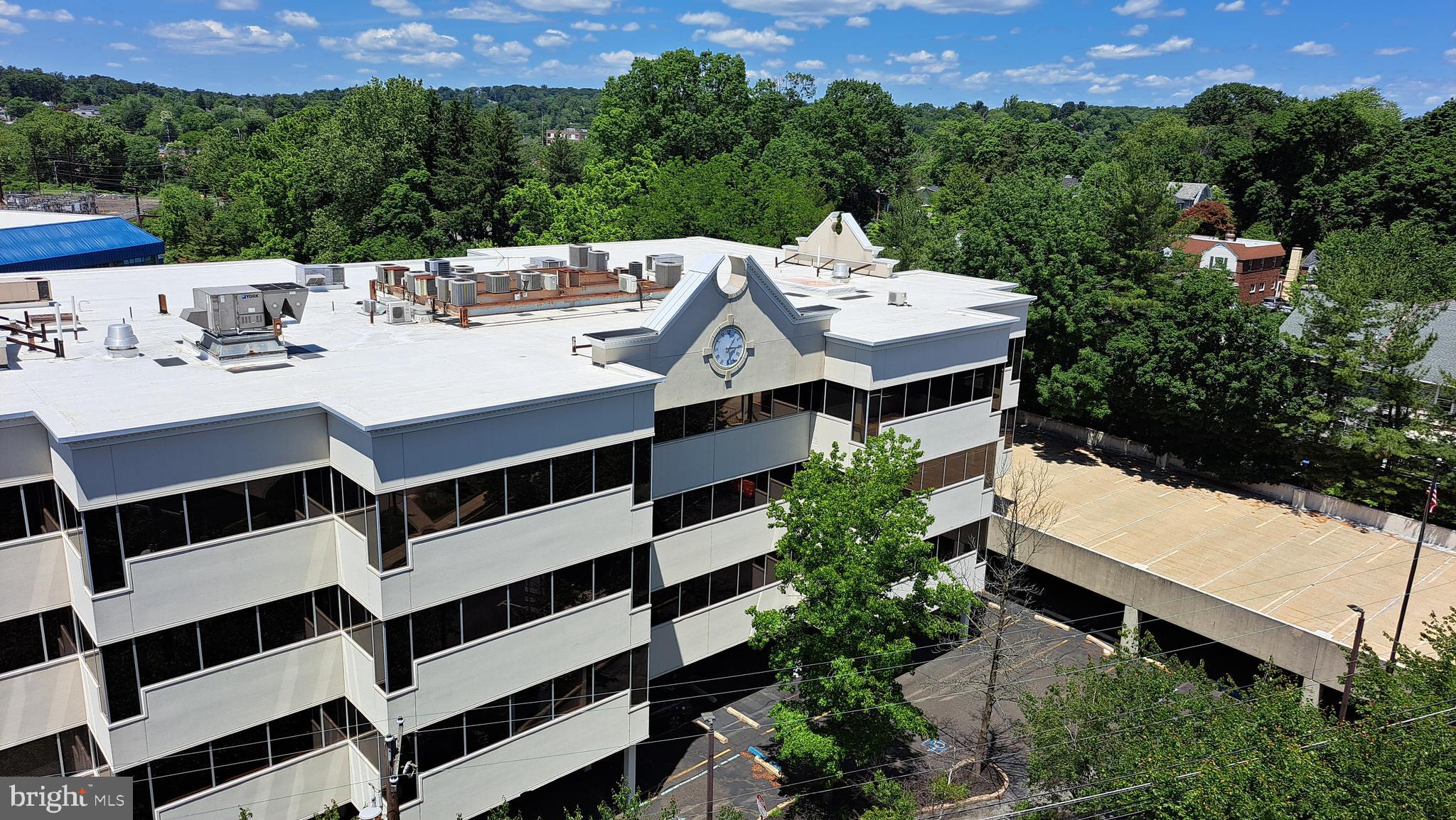 BEAVER HILL - Residential