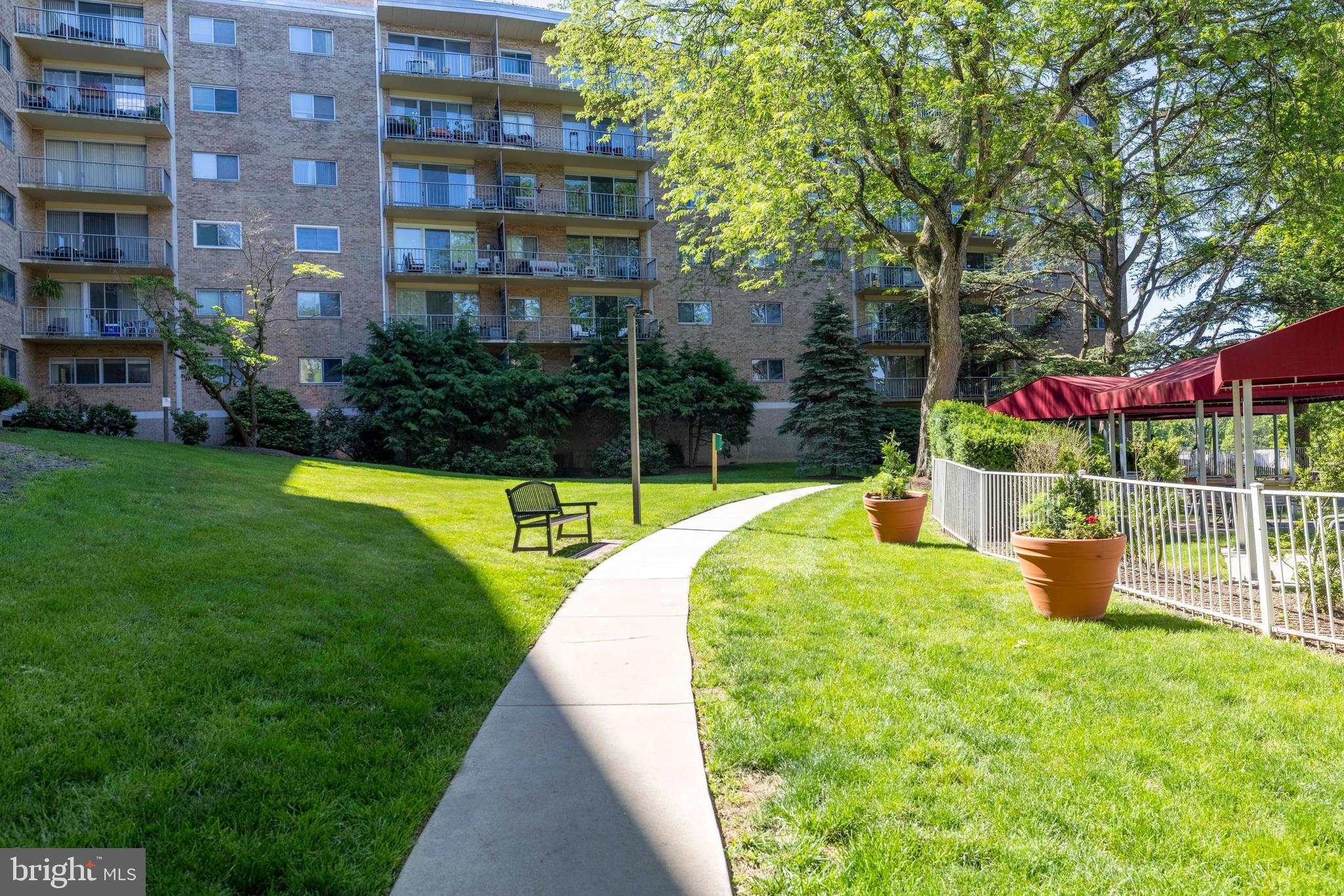 BEAVER HILL - Residential