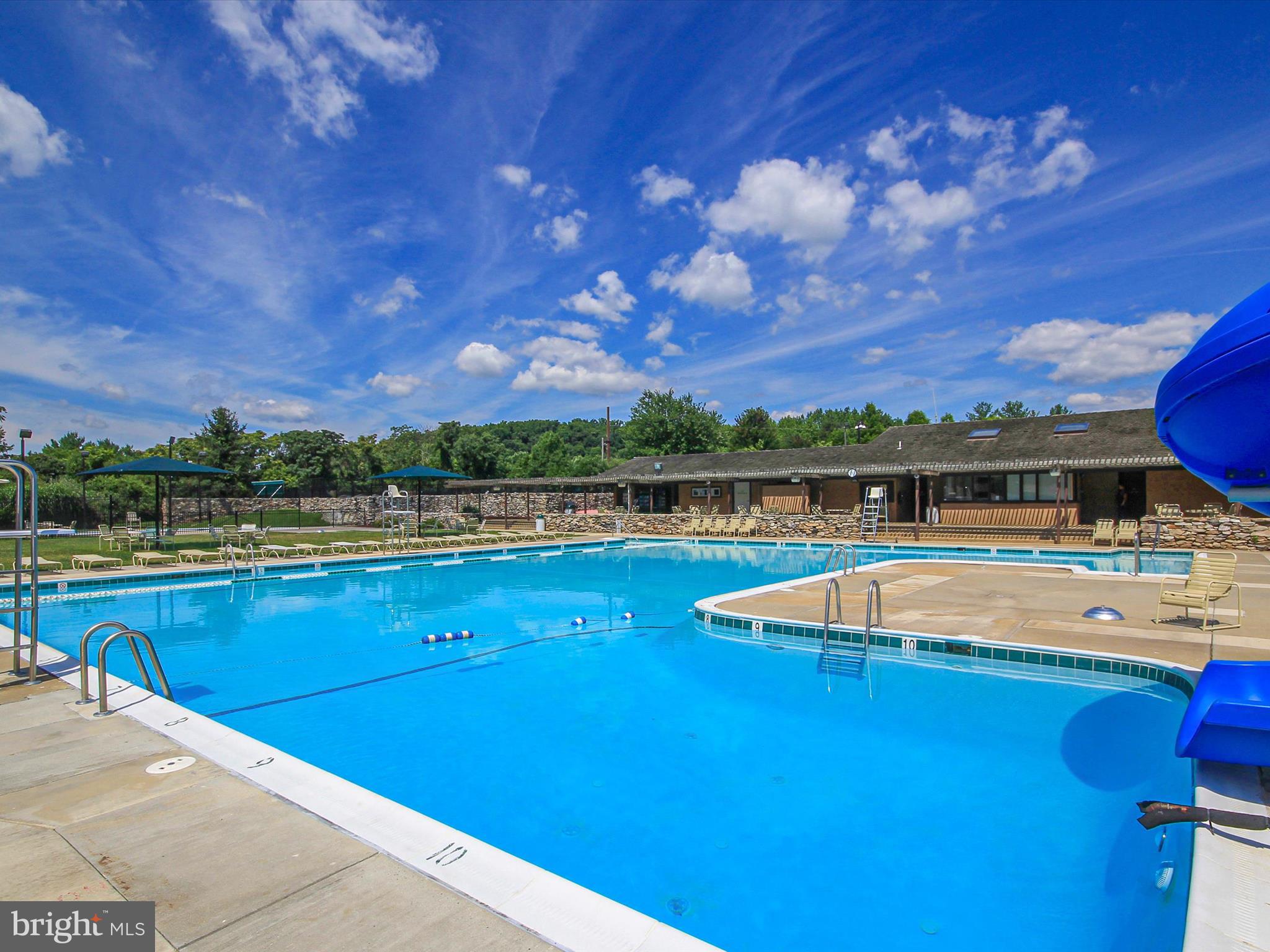 THE MEADOWS - Residential