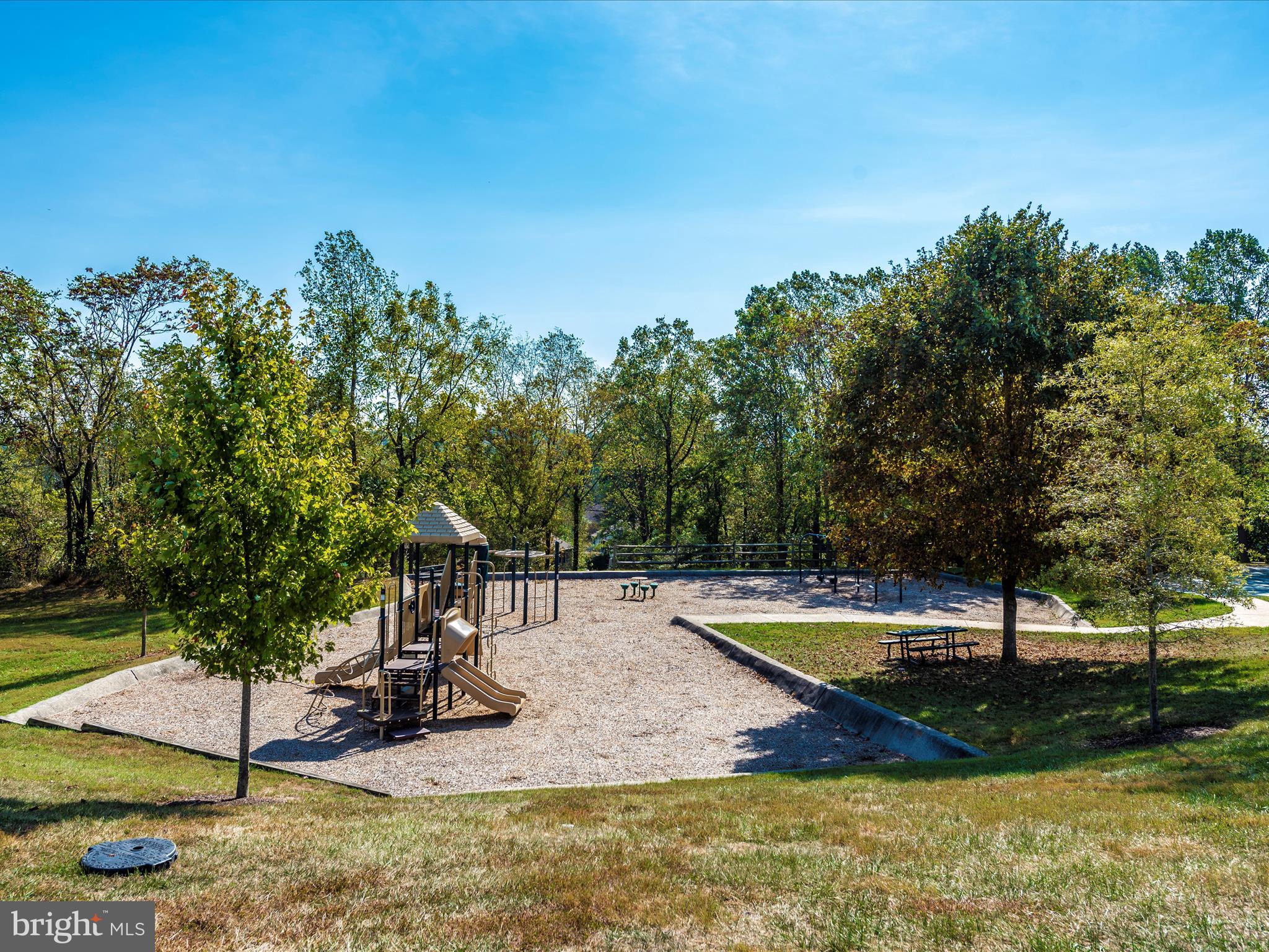 THE MEADOWS - Residential