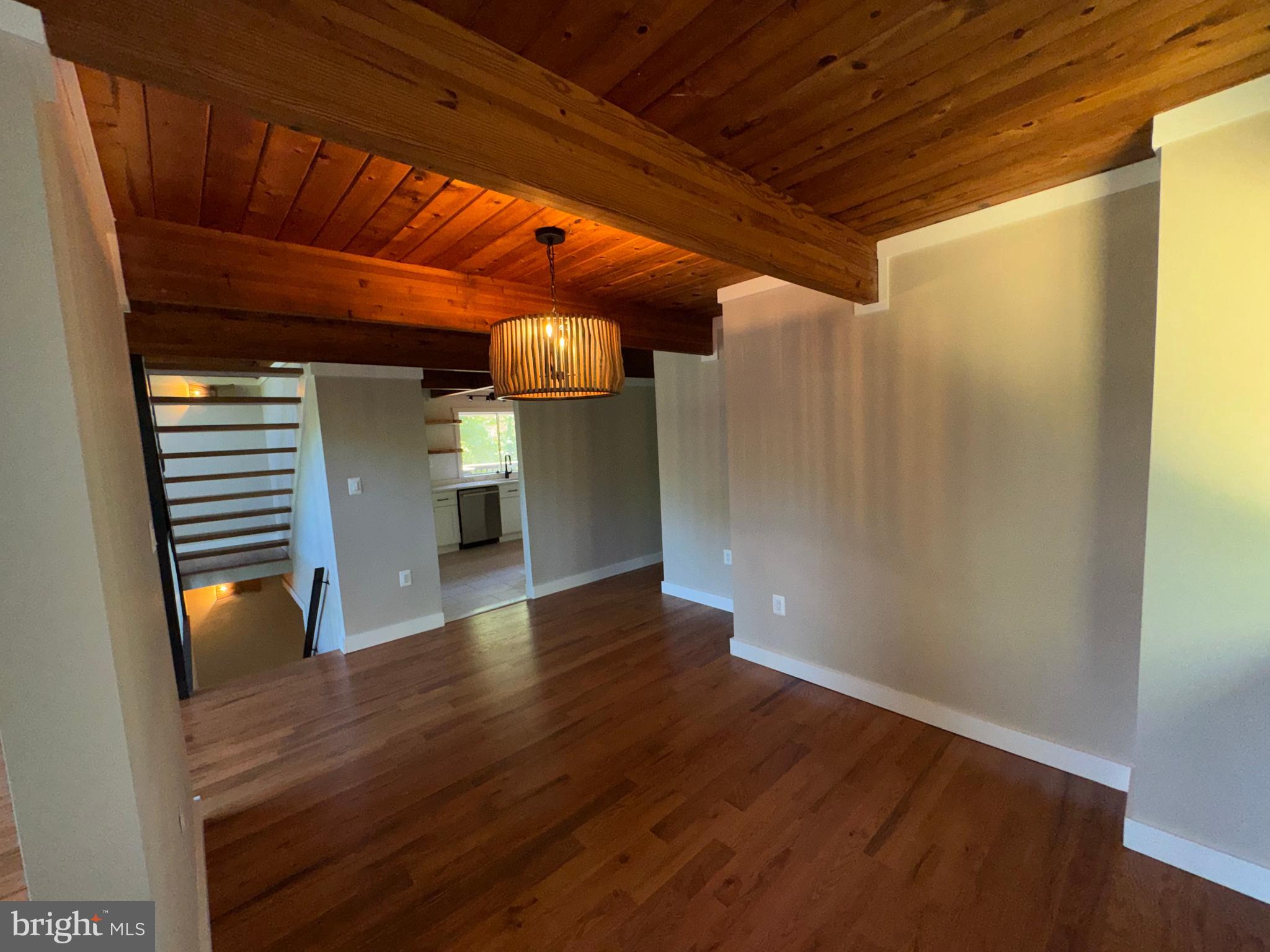 BROAD RUN FARMS - Residential