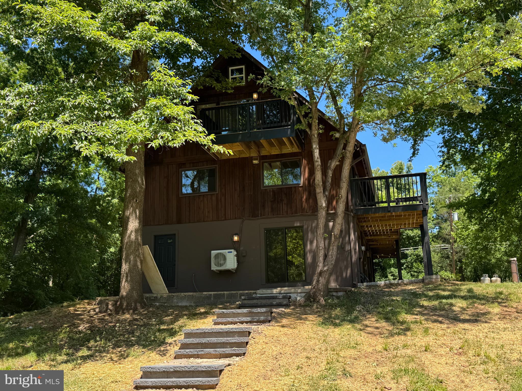 BROAD RUN FARMS - Residential