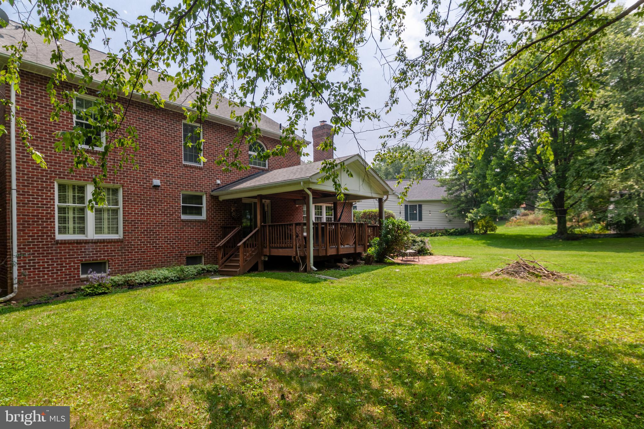WHITTIER POND - Residential