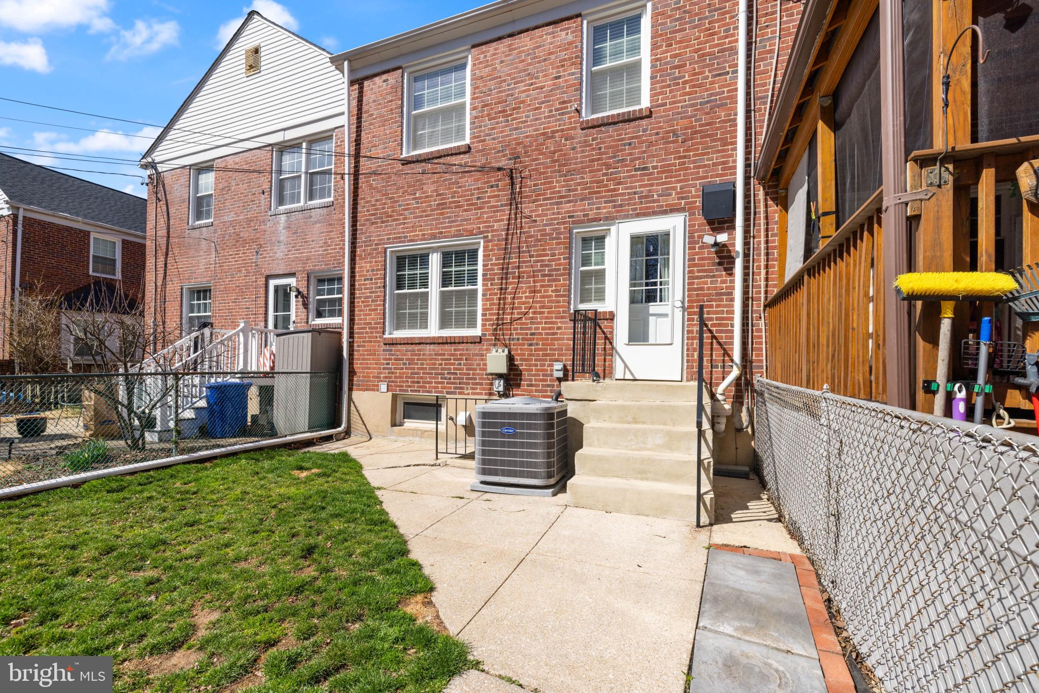 LOCH RAVEN VILLAGE - Residential