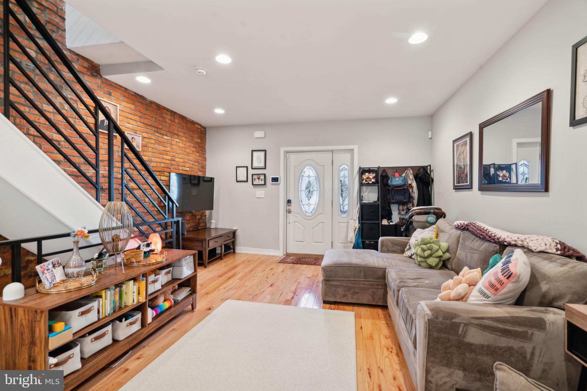 MARCONI PARK EAST - Residential