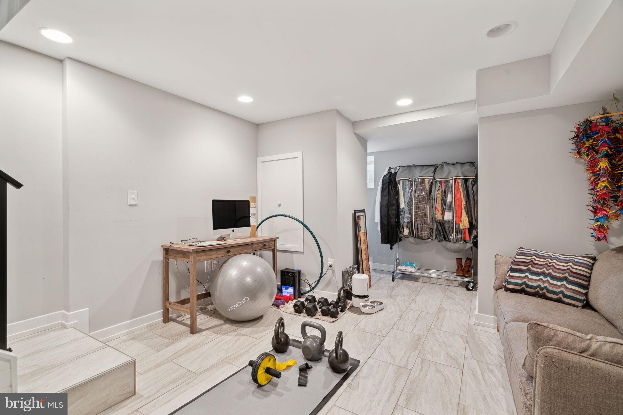 MARCONI PARK EAST - Residential