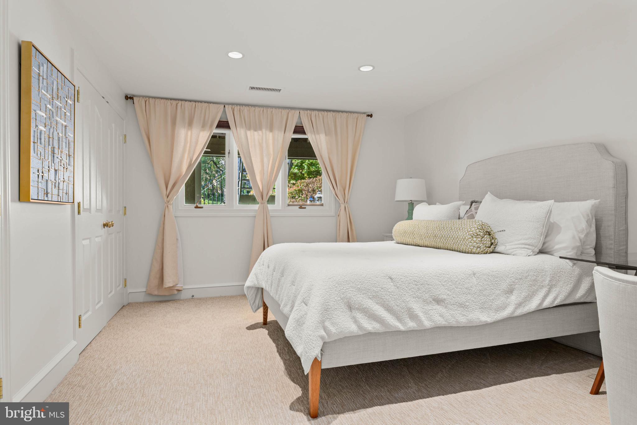 WRENFIELD - Residential