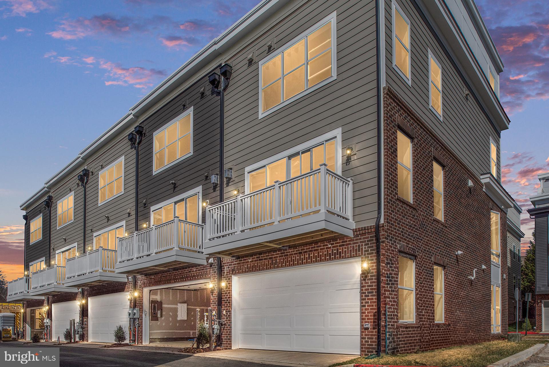 NORTHFAX WEST - Residential