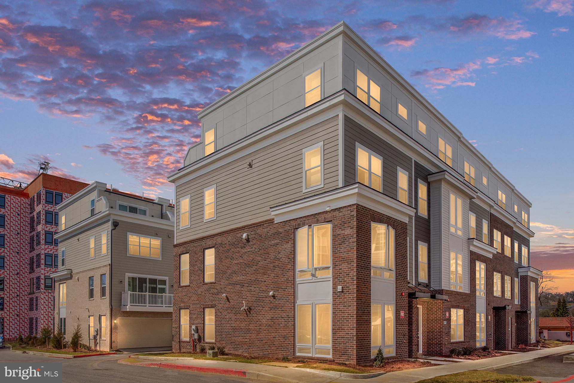 NORTHFAX WEST - Residential