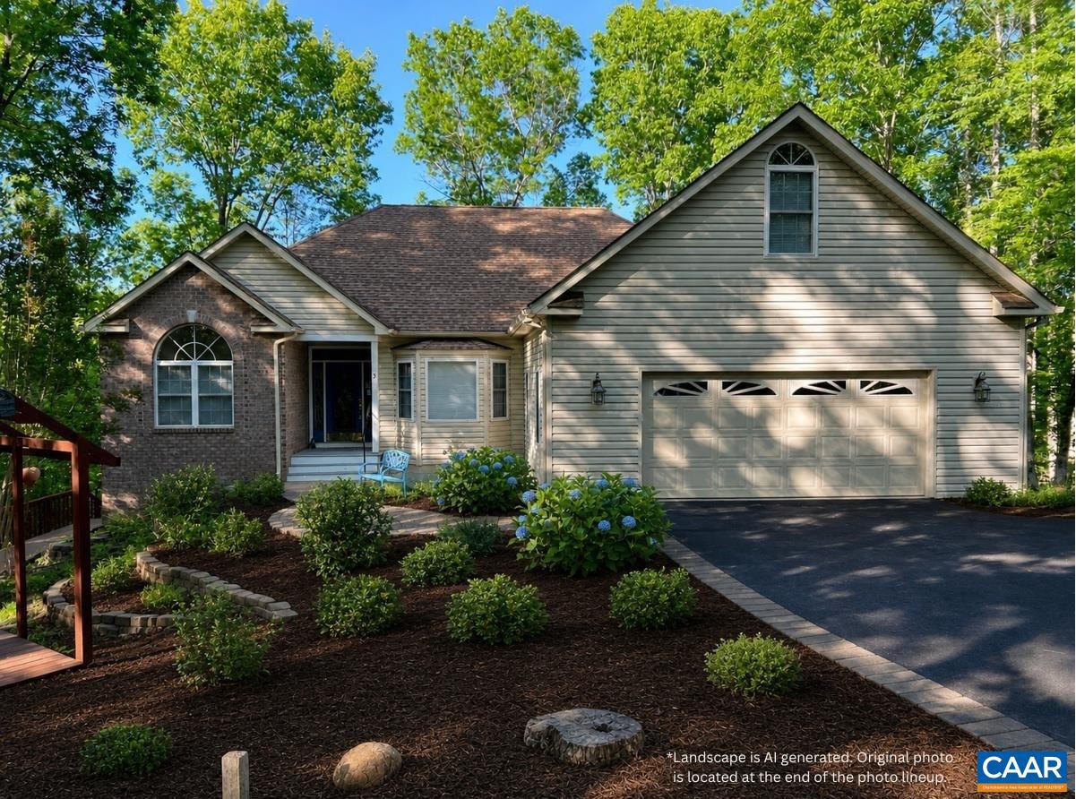 LAKE MONTICELLO - Residential