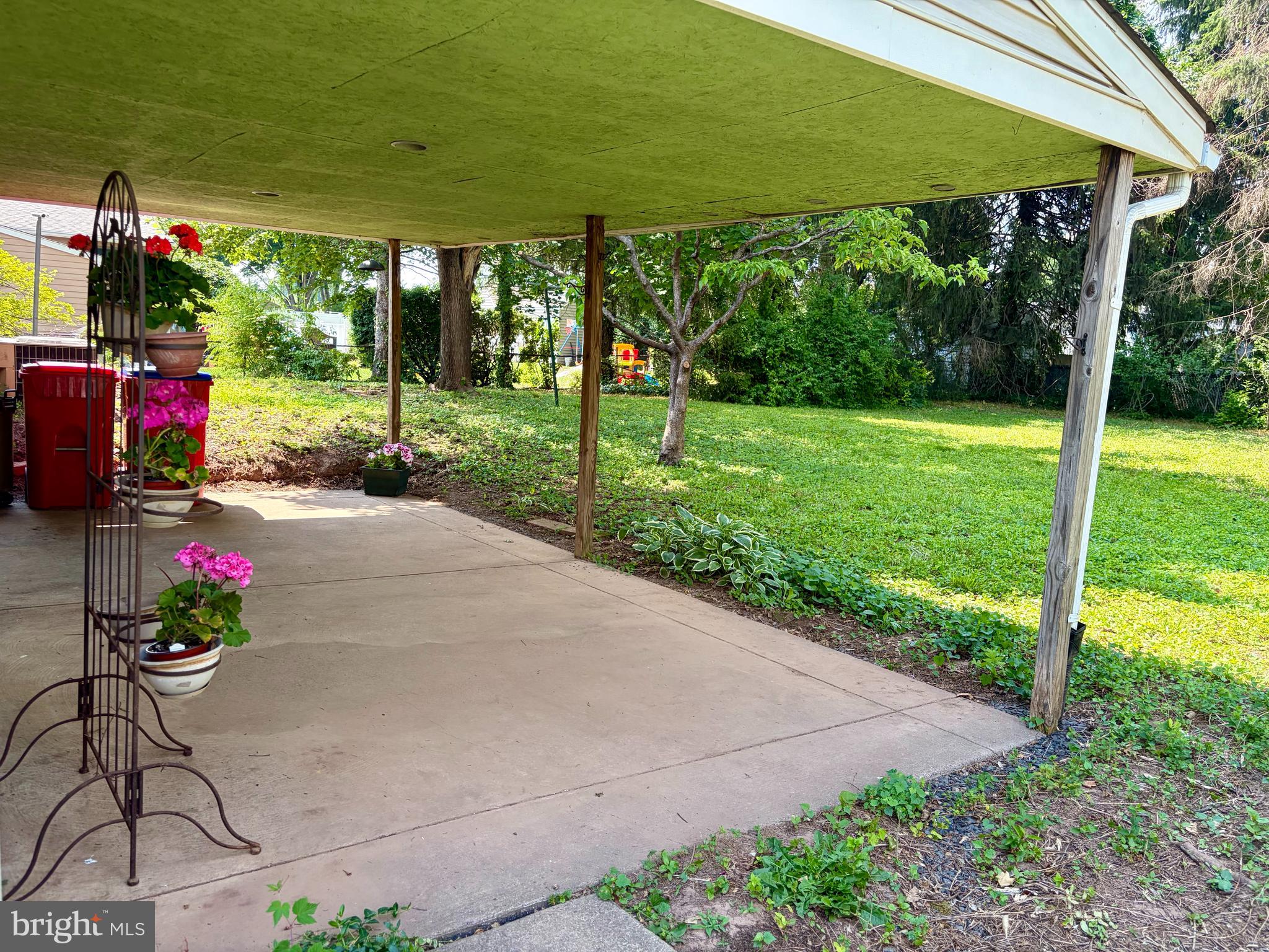 BROOKDALE GDNS - Residential