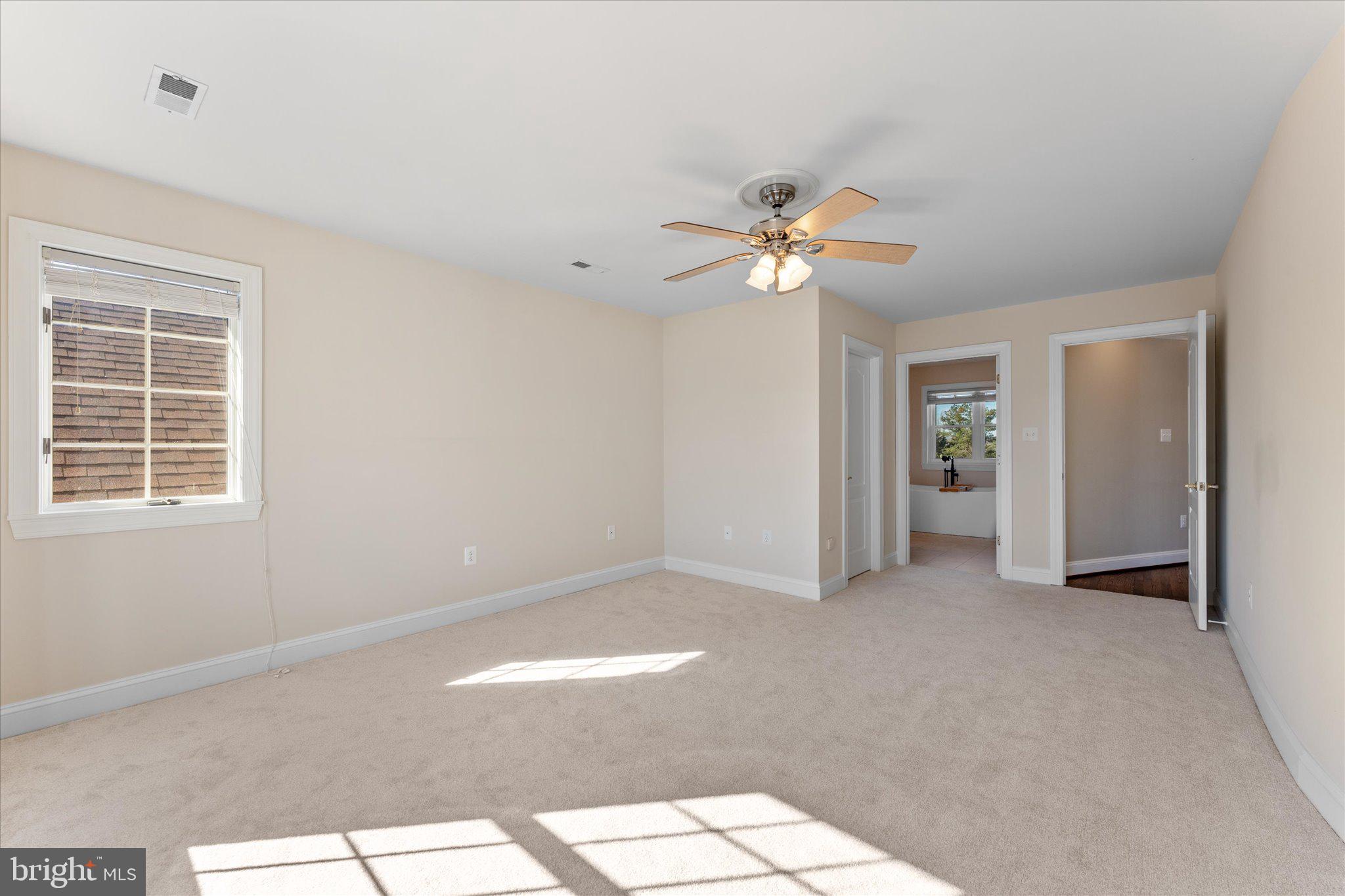 SADDLE RIDGE FARMS - Residential