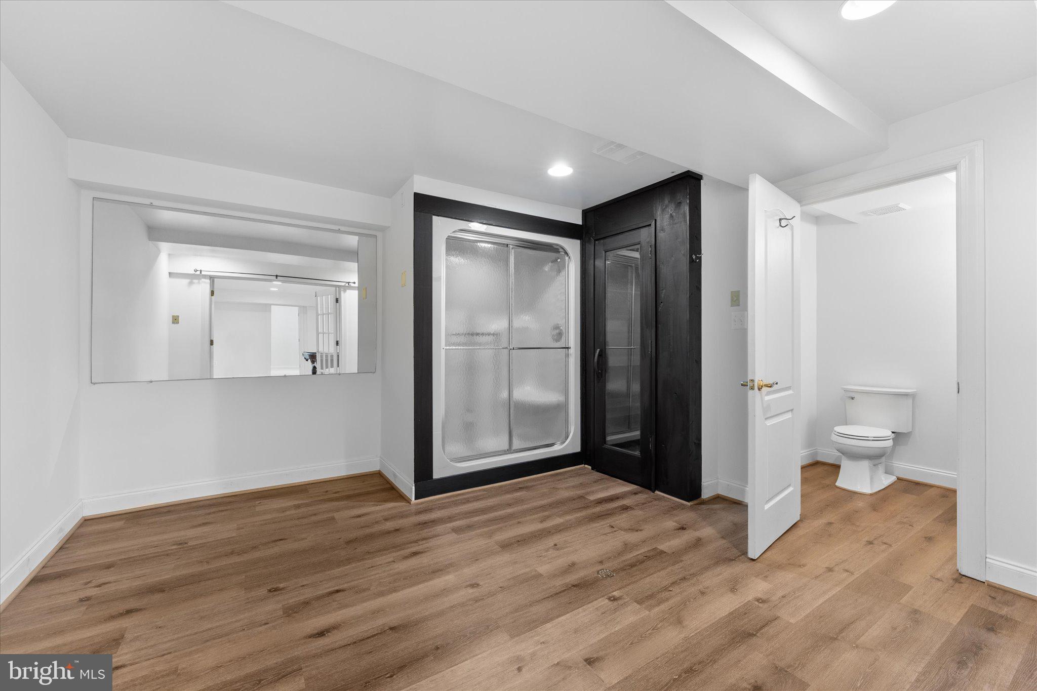 SADDLE RIDGE FARMS - Residential