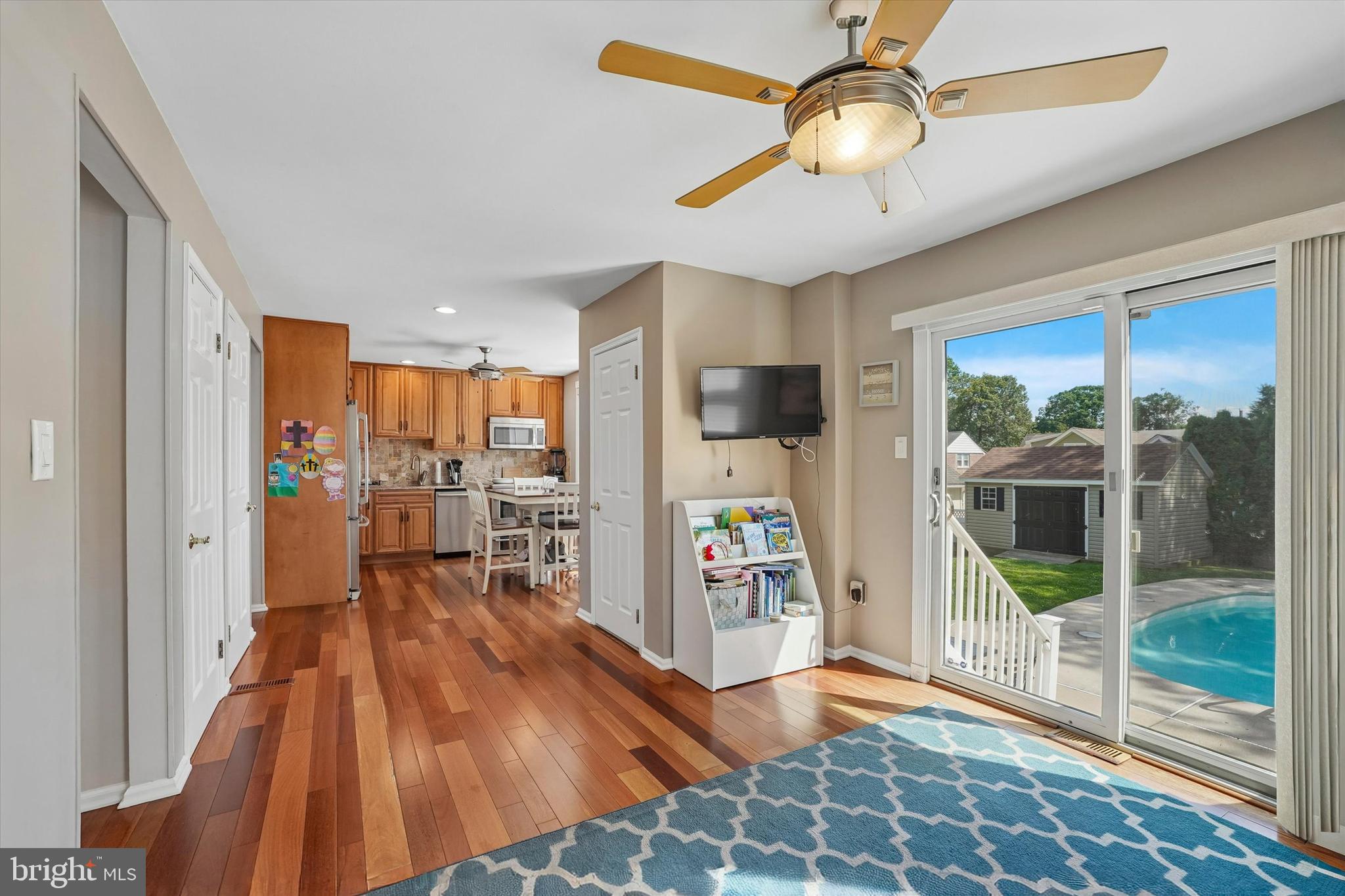 LYNNWOOD - Residential