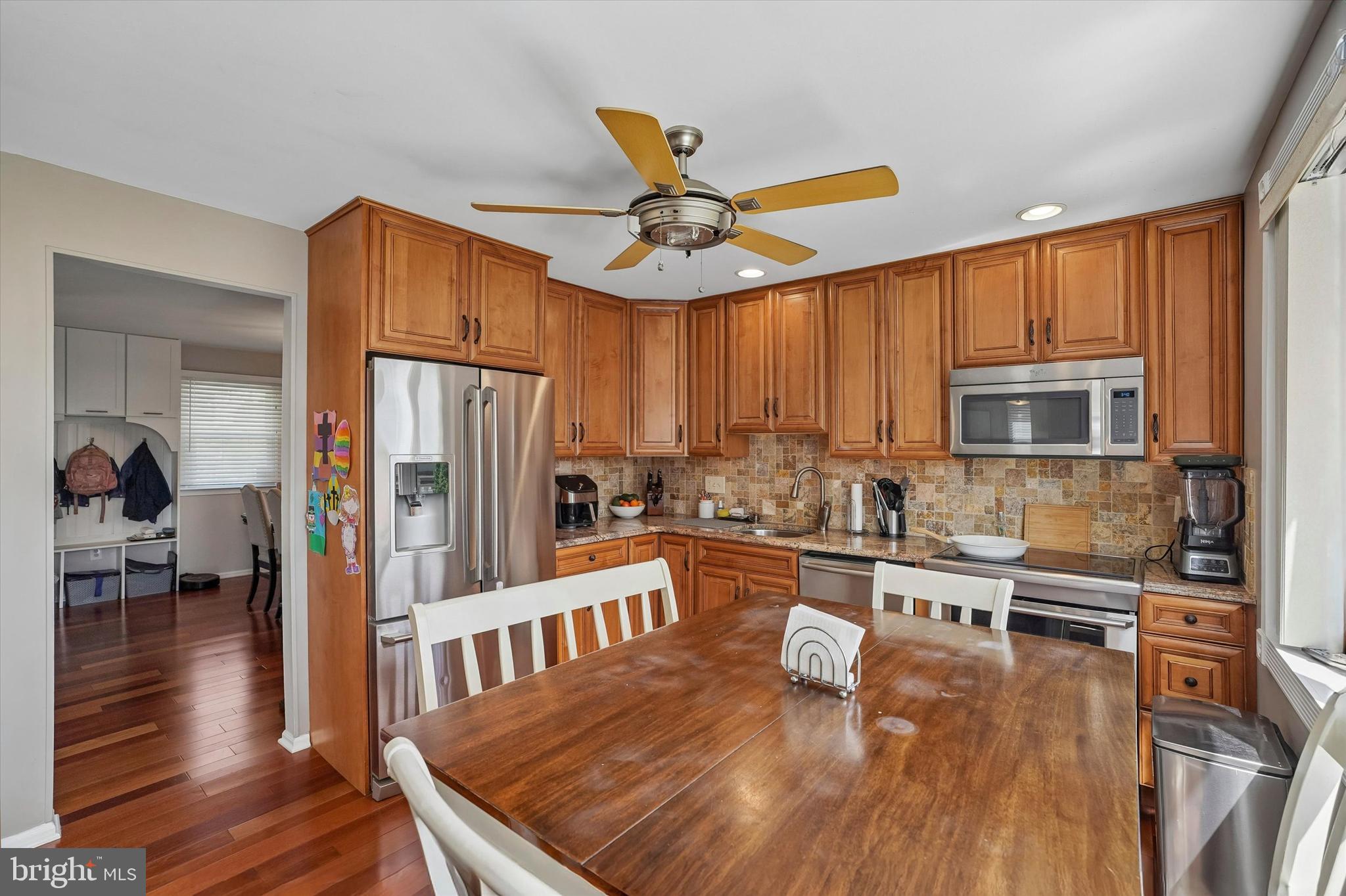 LYNNWOOD - Residential