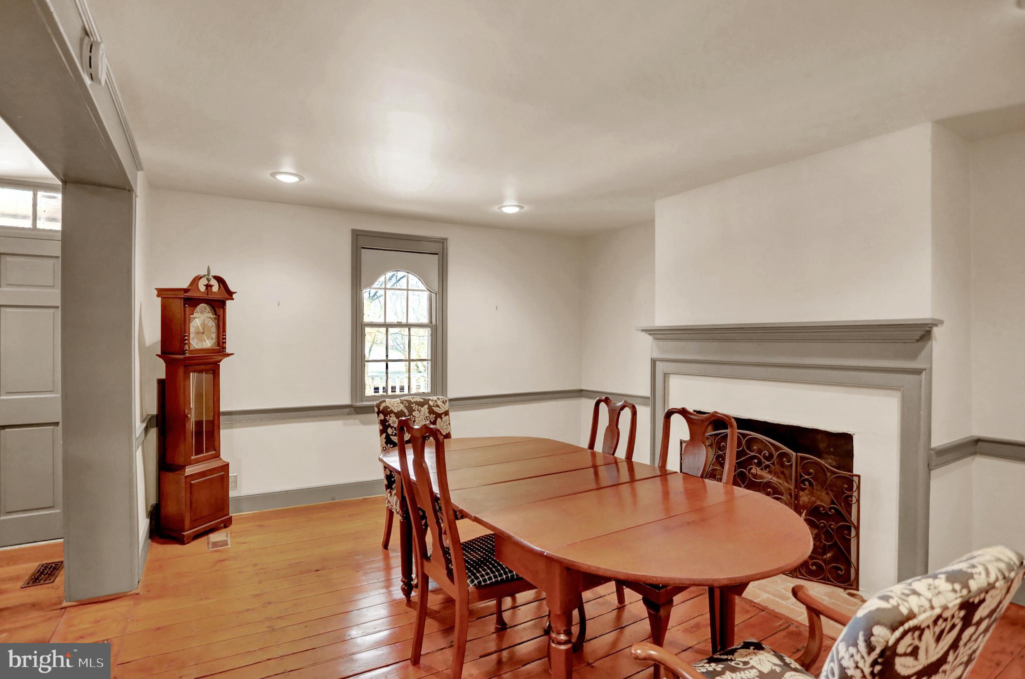 UNIONTOWN - Residential Lease