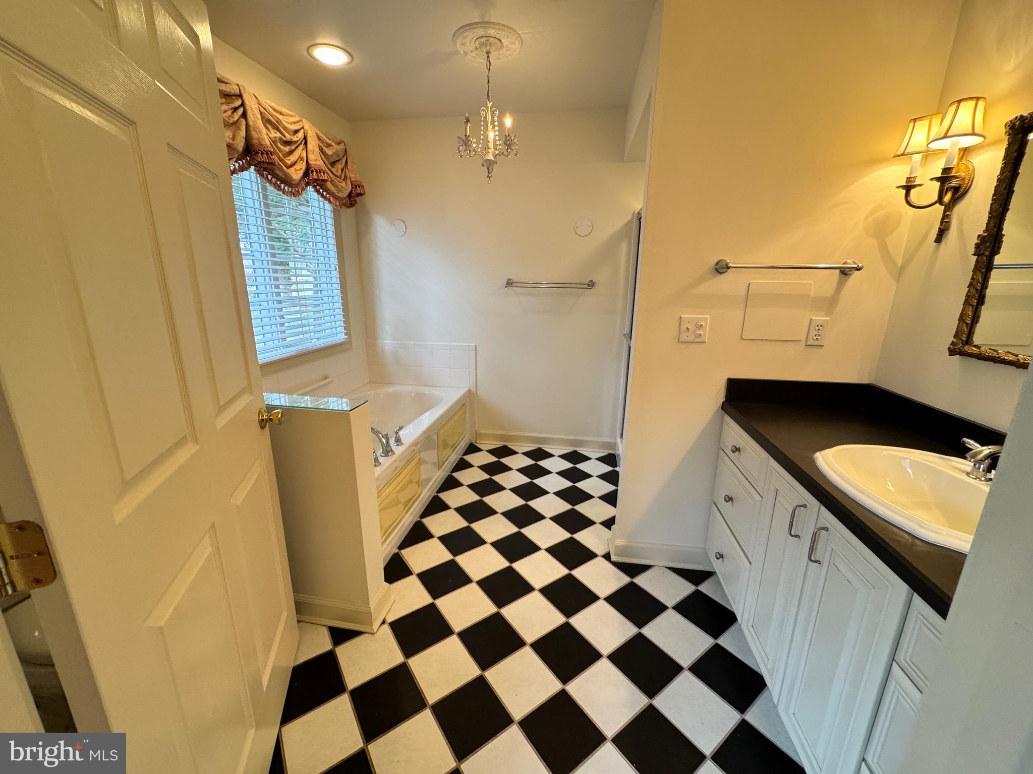 BECKFORD MANOR - Residential