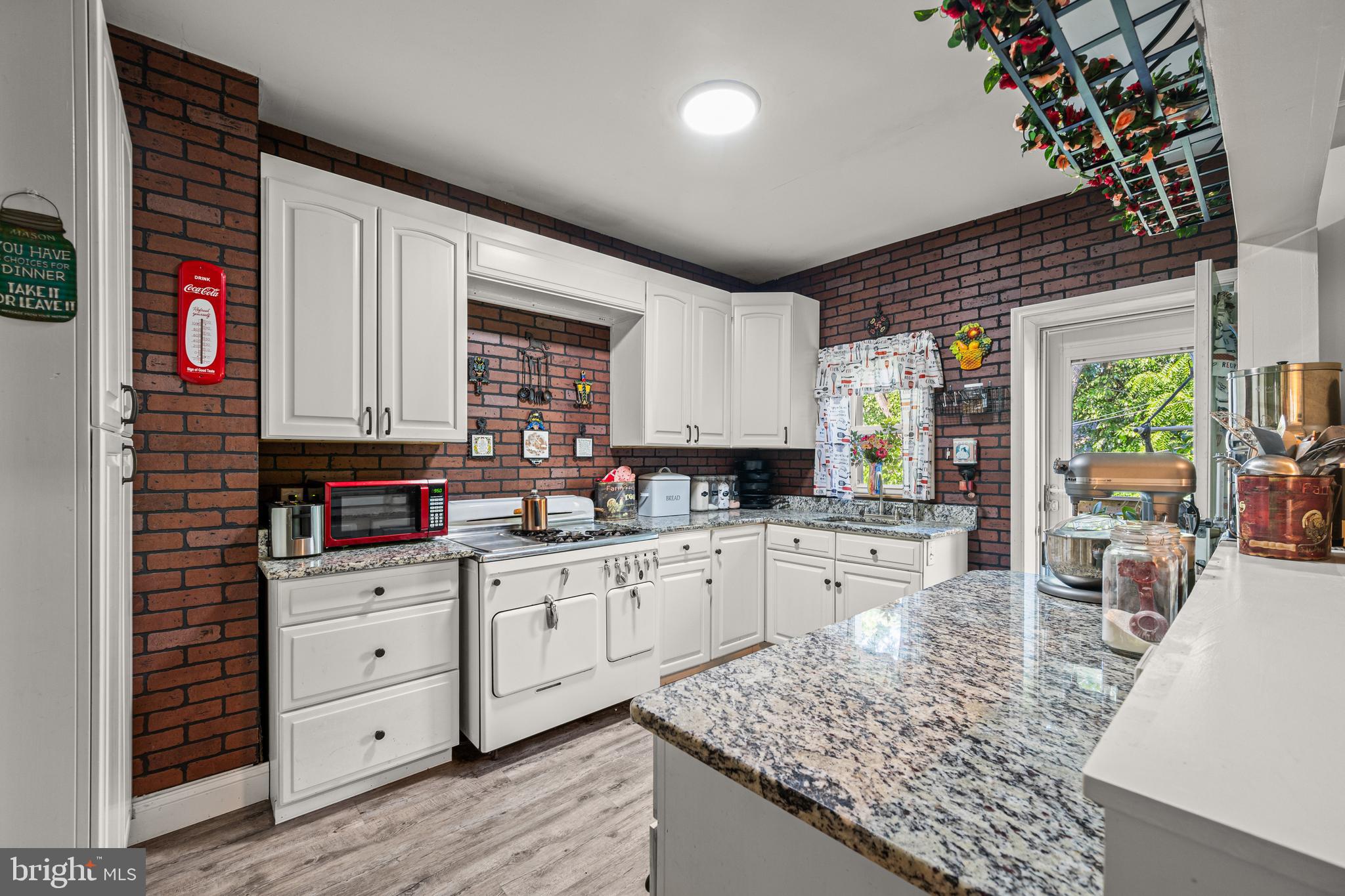 IRVINGTON - Residential