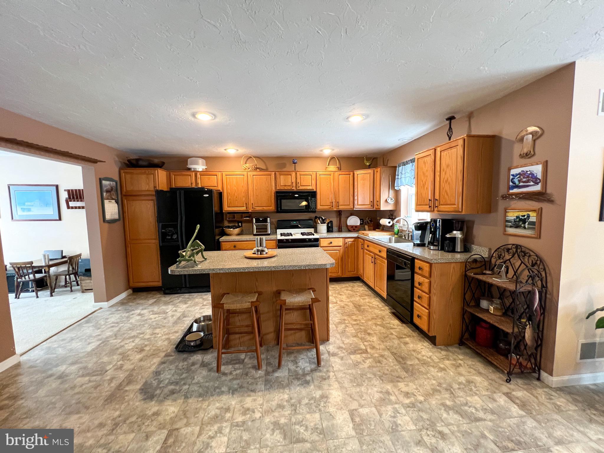 MAYERS SUMMIT - Residential