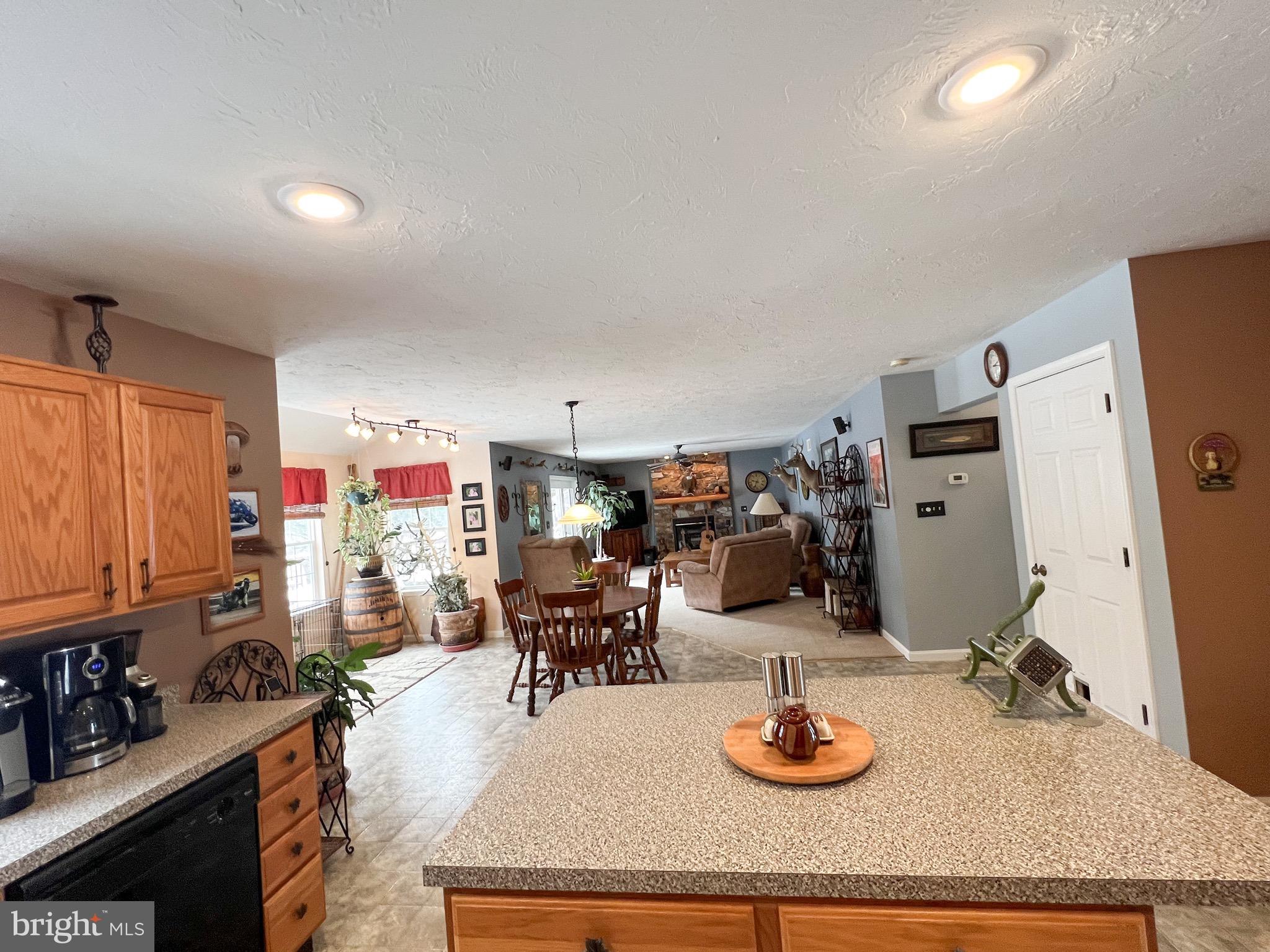 MAYERS SUMMIT - Residential