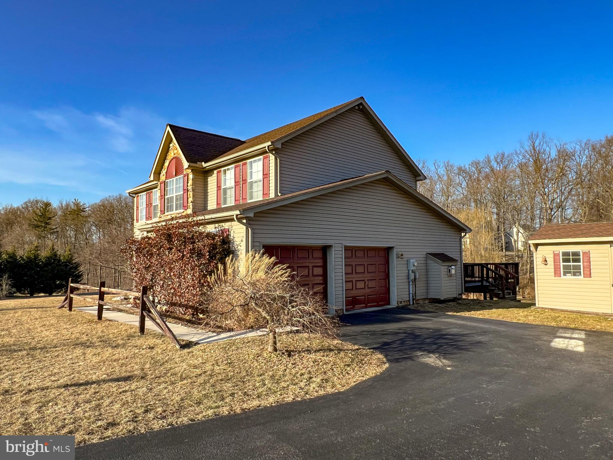 MAYERS SUMMIT - Residential