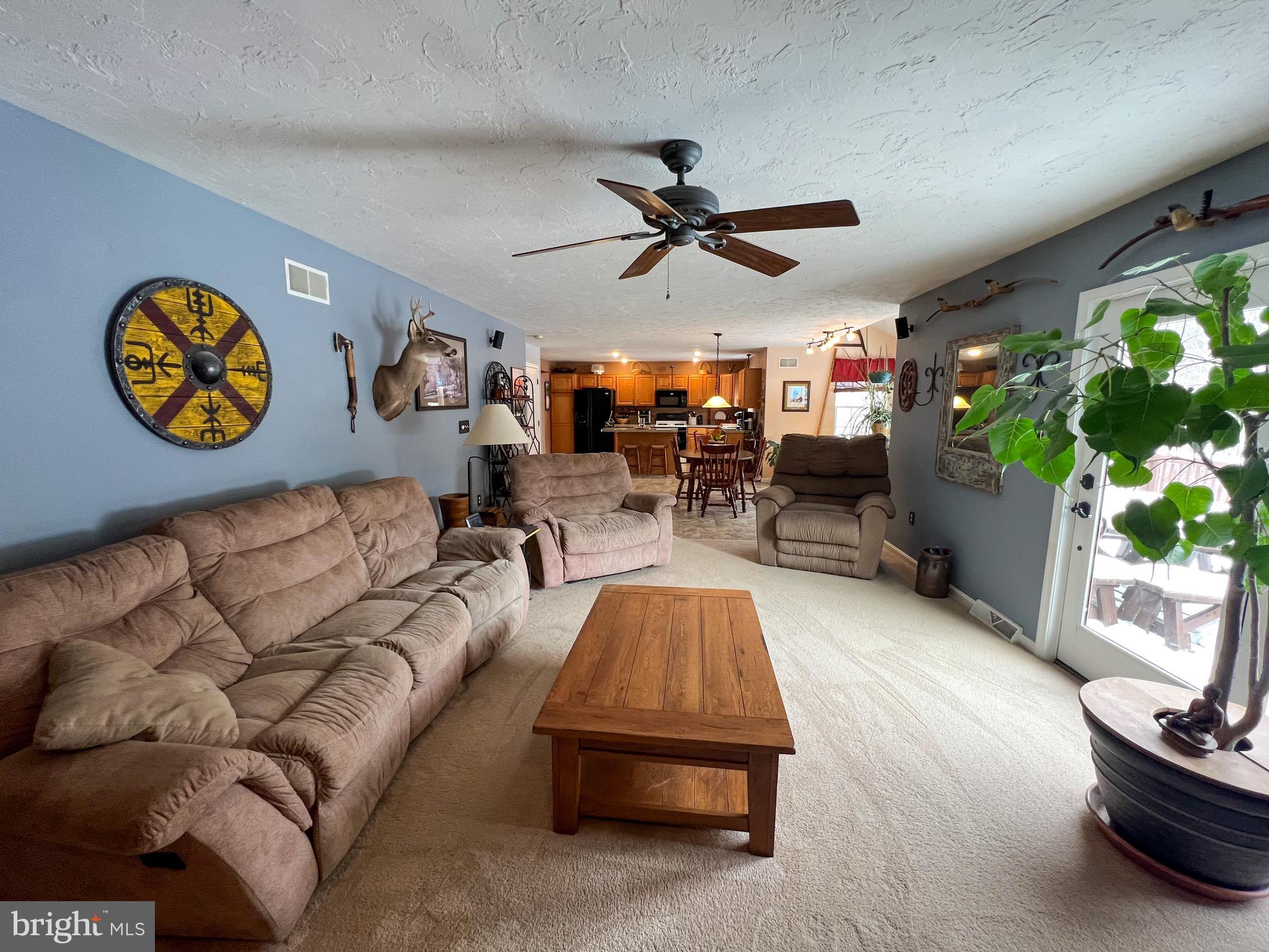 MAYERS SUMMIT - Residential