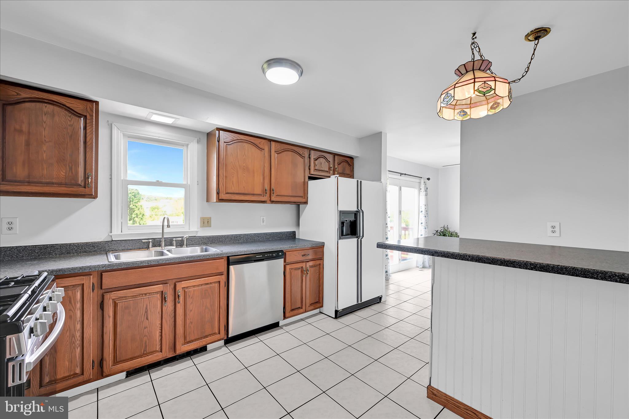 CLOVERLEAF STATION - Residential