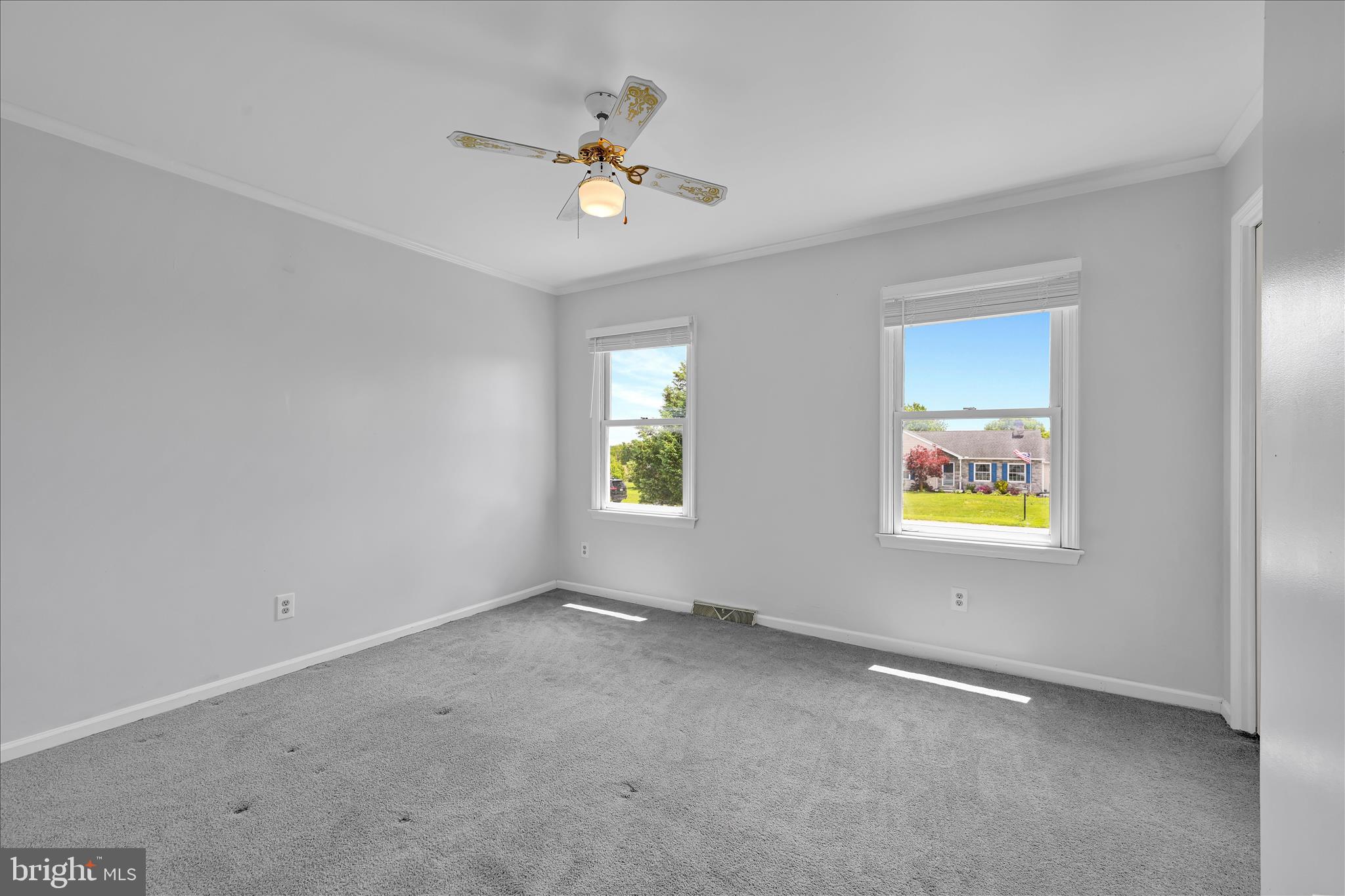 CLOVERLEAF STATION - Residential