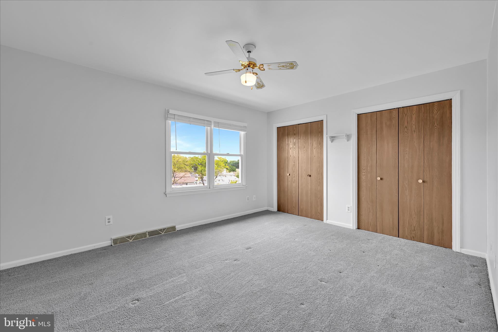 CLOVERLEAF STATION - Residential