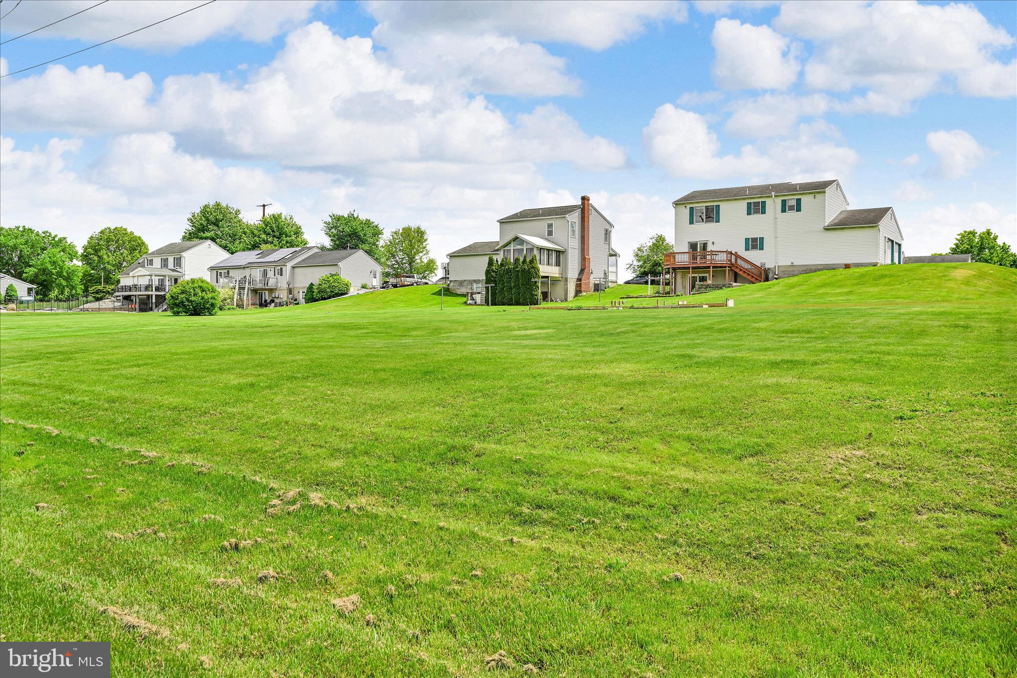 CLOVERLEAF STATION - Residential