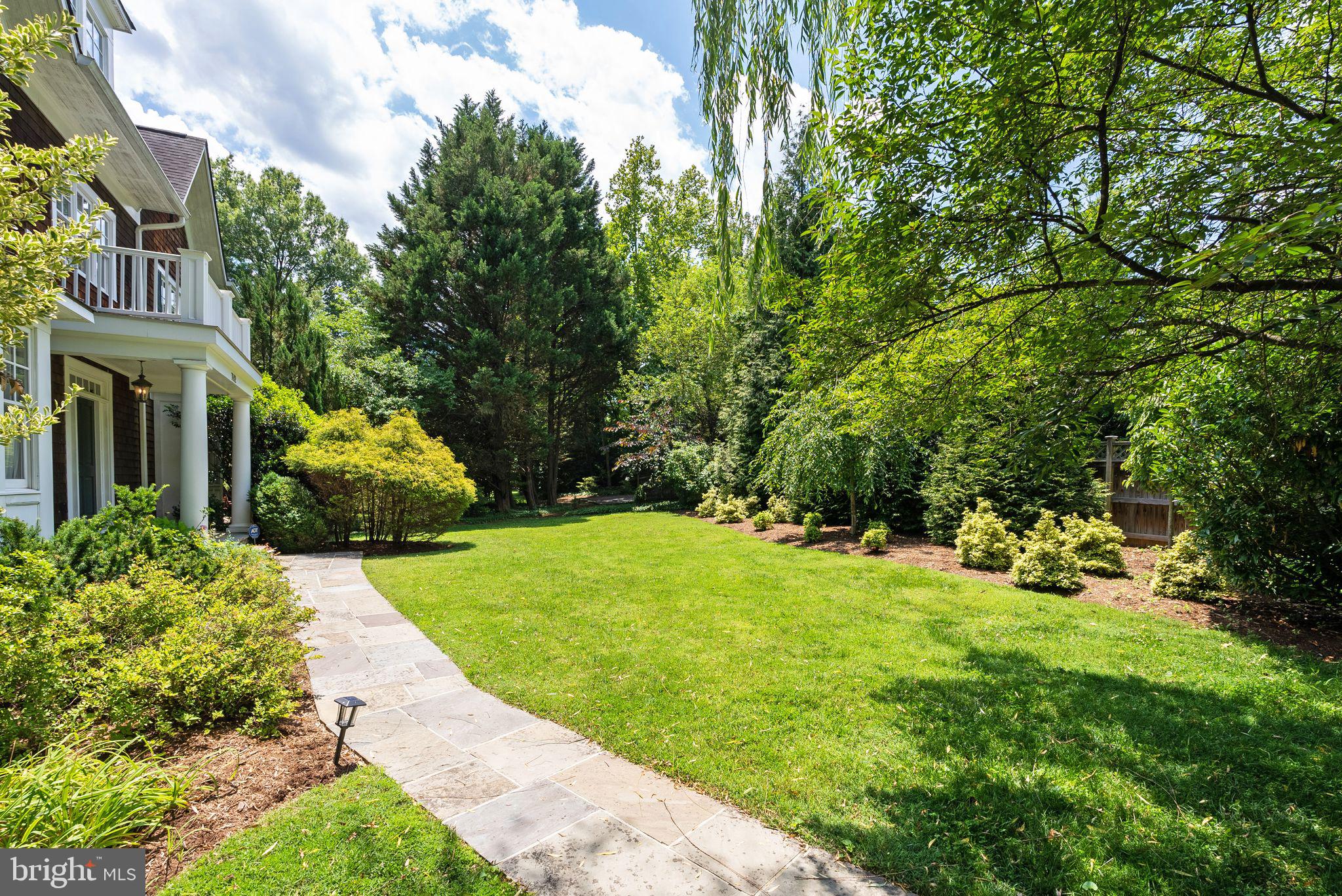 BANNOCKBURN - Residential