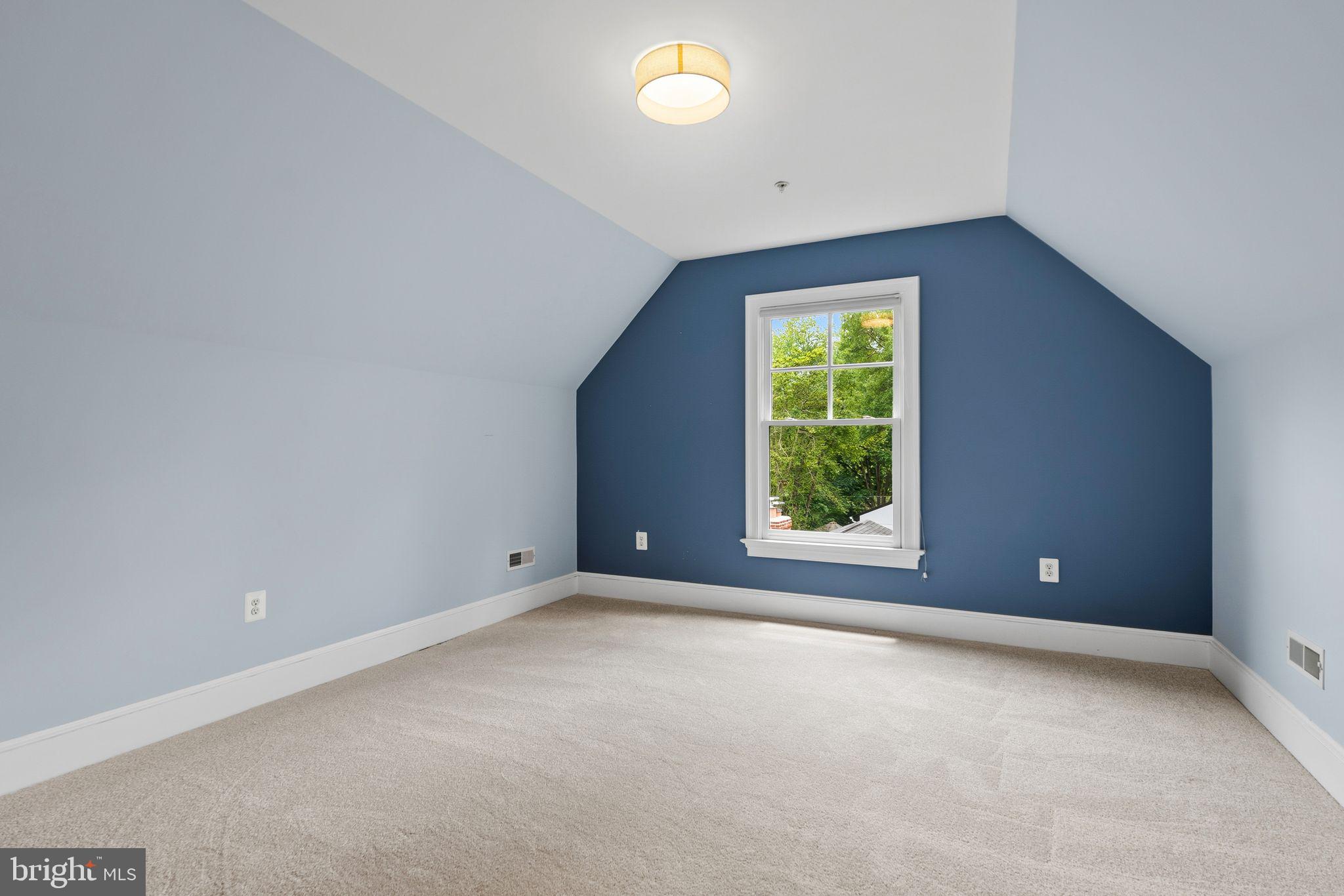 BANNOCKBURN - Residential