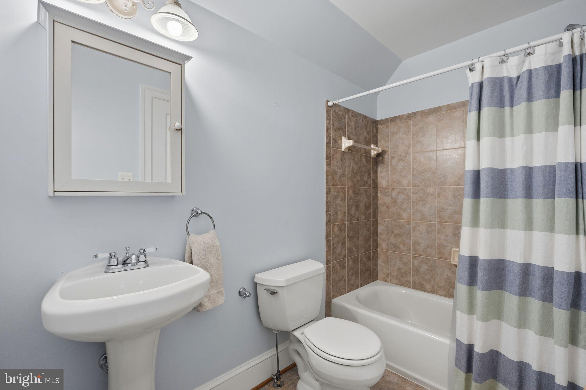 BANNOCKBURN - Residential