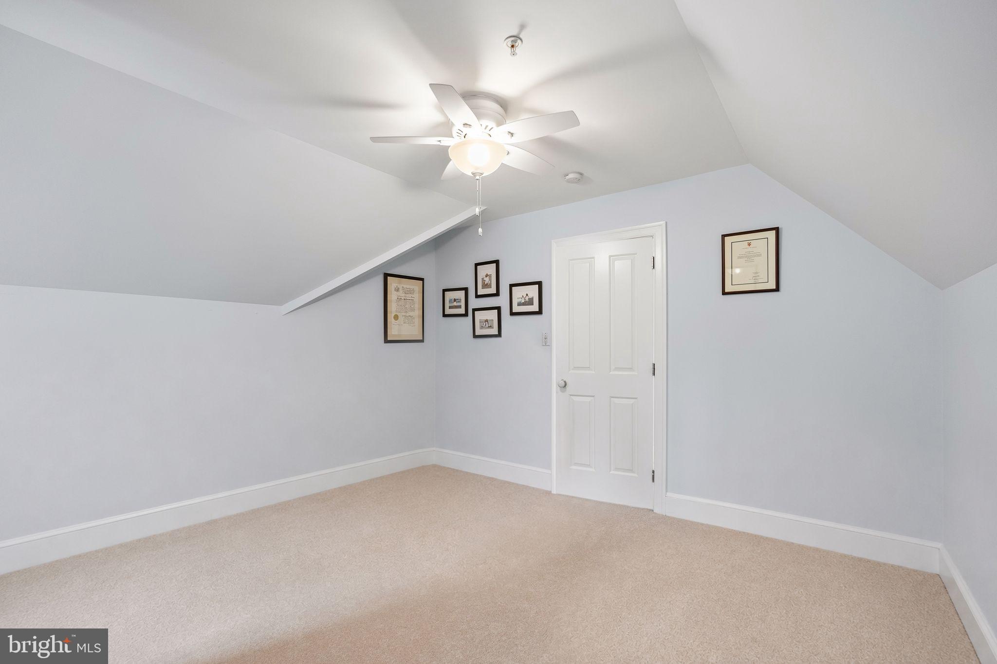 BANNOCKBURN - Residential