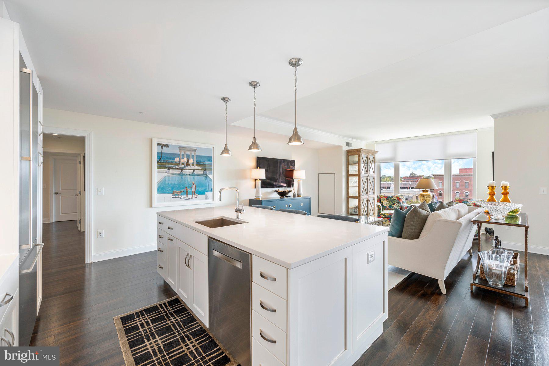 HAMPDEN ROW - Residential