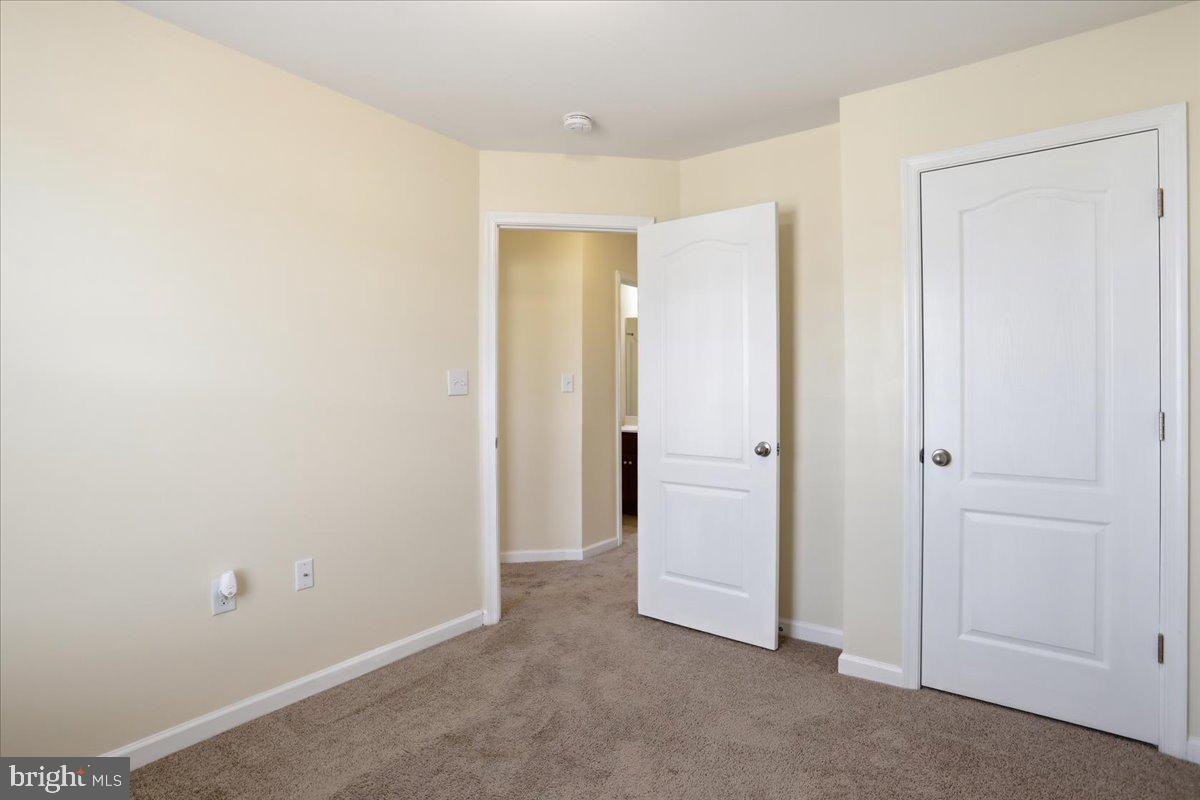 MANOR PARK - Residential