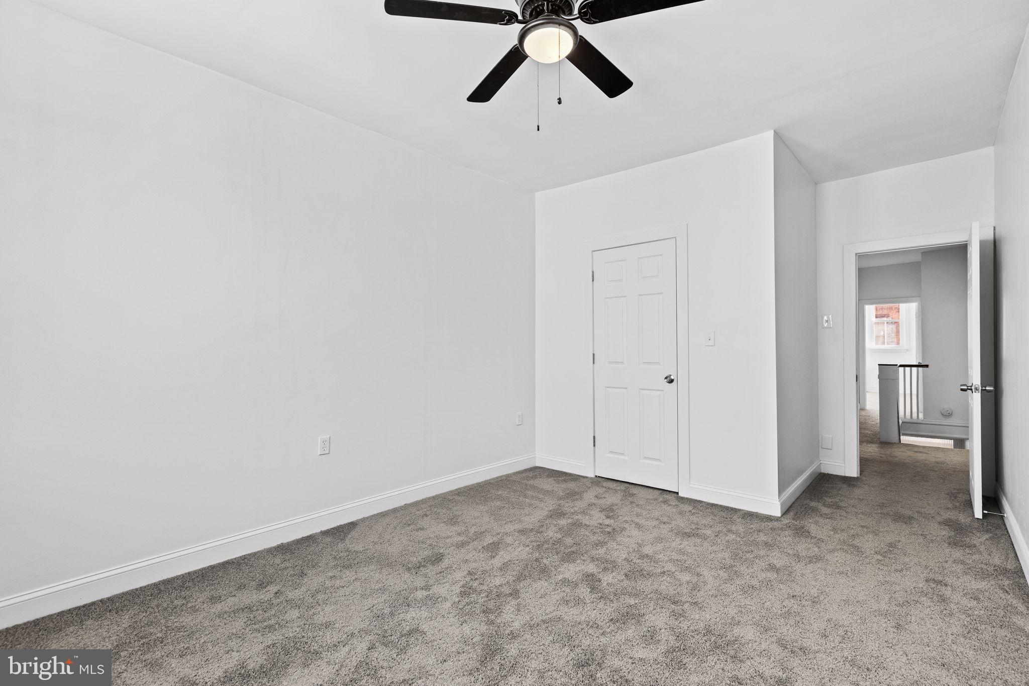 GIRARD ESTATES - Residential