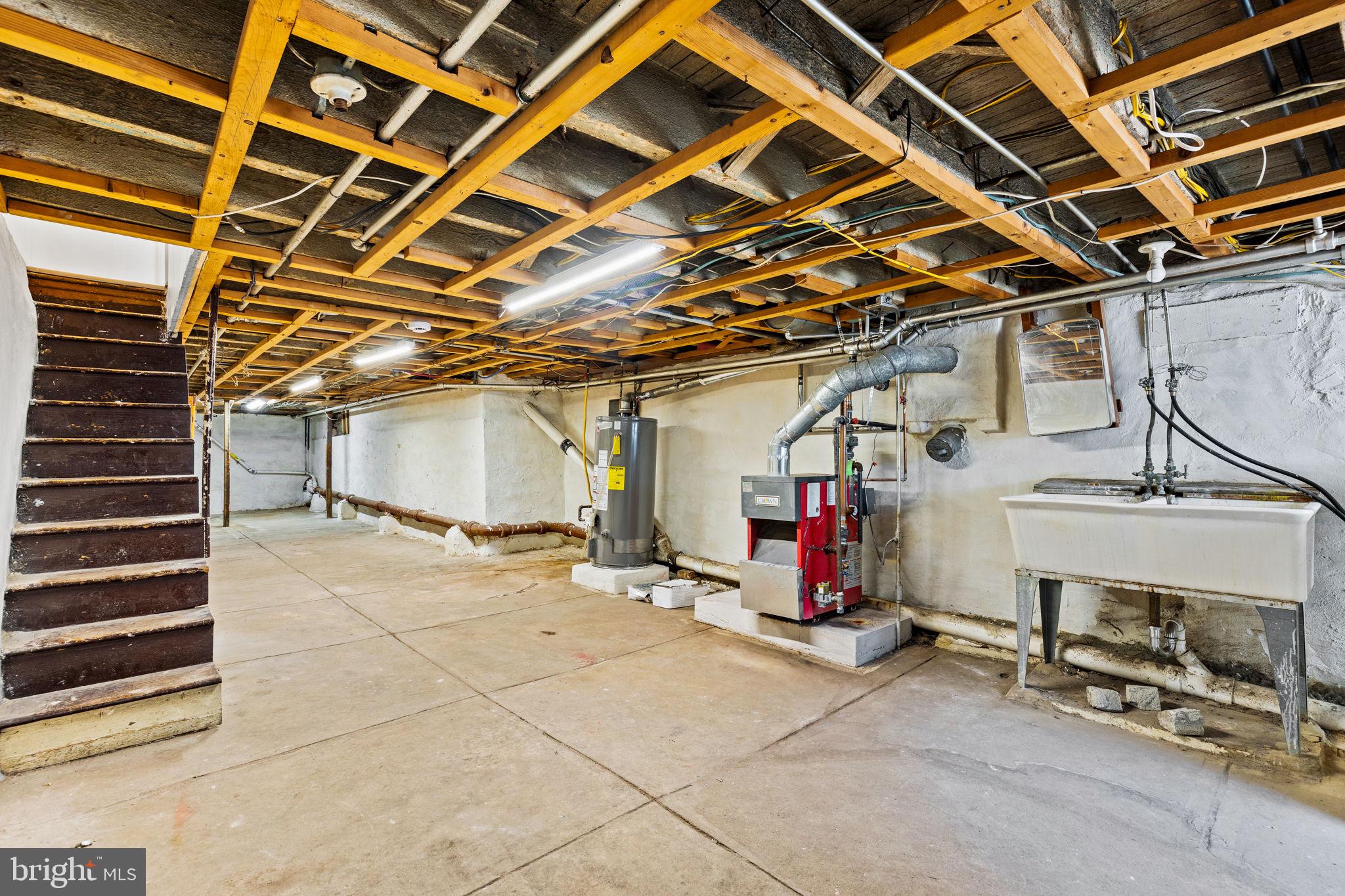 GIRARD ESTATES - Residential