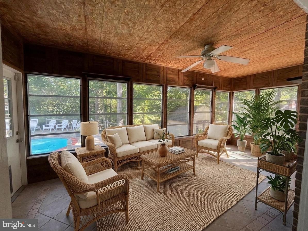 GRAHAM PARK SHORES - Residential