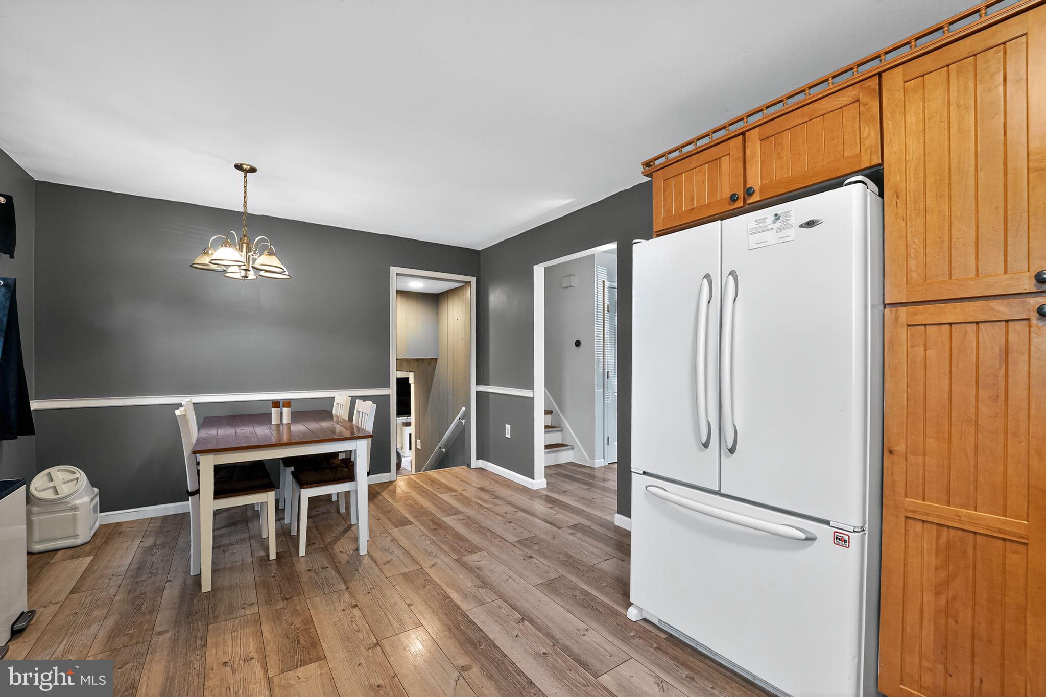 WHISPERING VALLEY - Residential