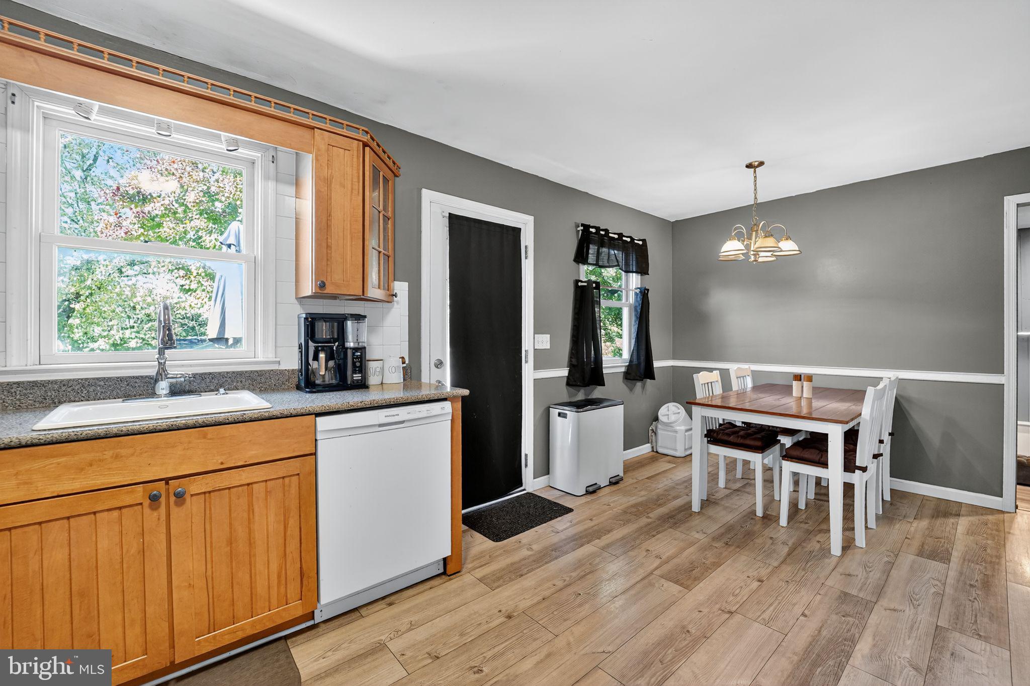 WHISPERING VALLEY - Residential