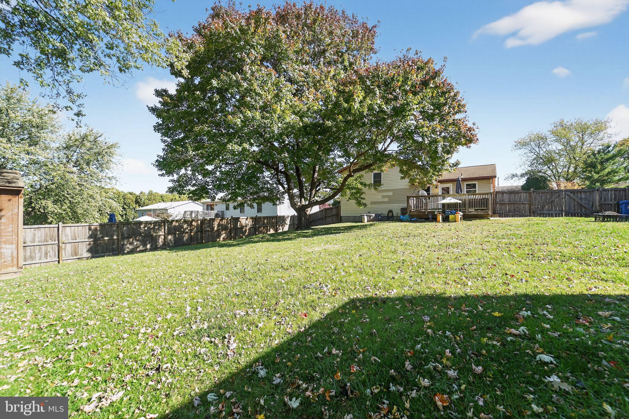 WHISPERING VALLEY - Residential