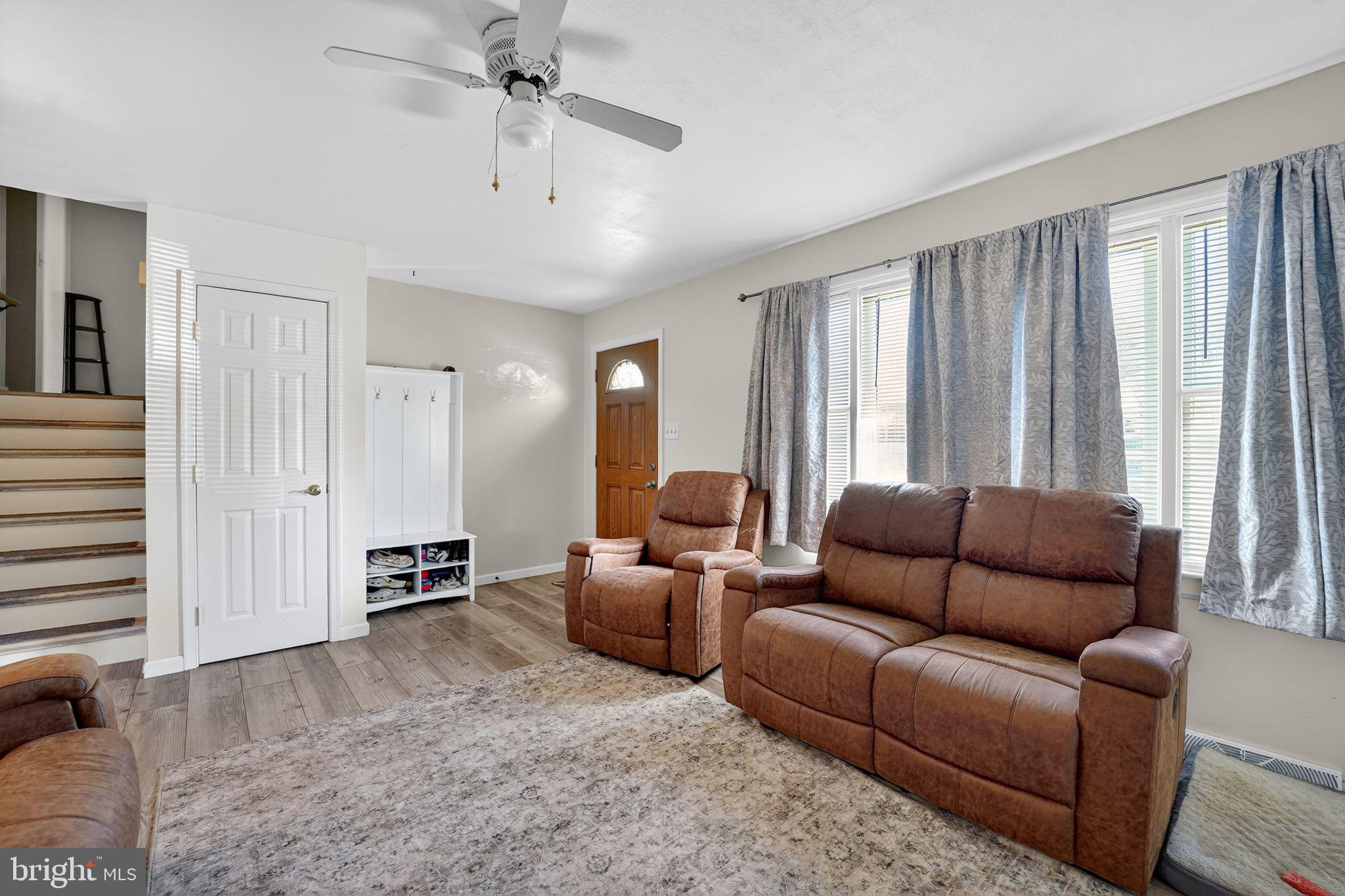 WHISPERING VALLEY - Residential